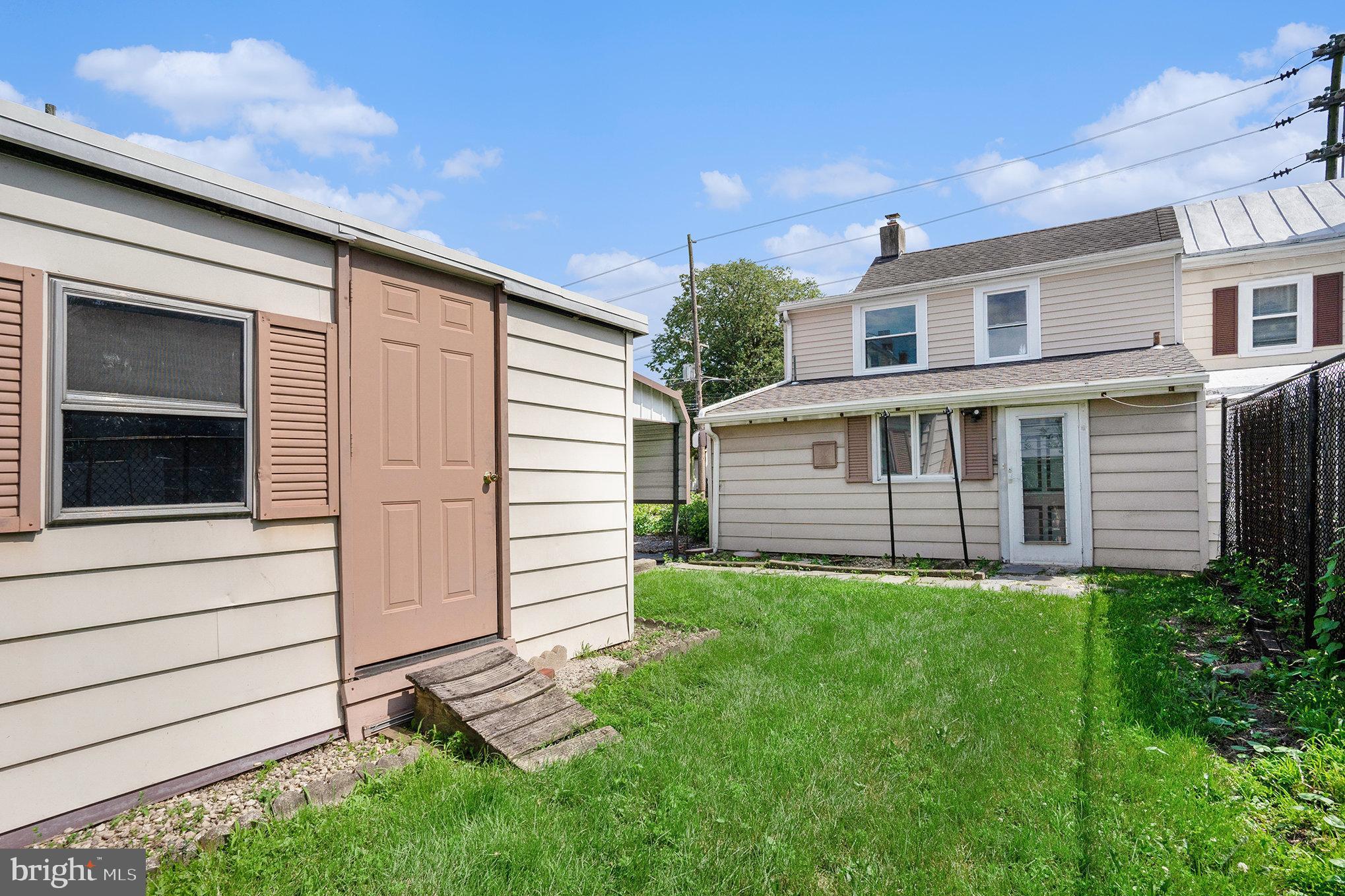 POTTSTOWN - Residential