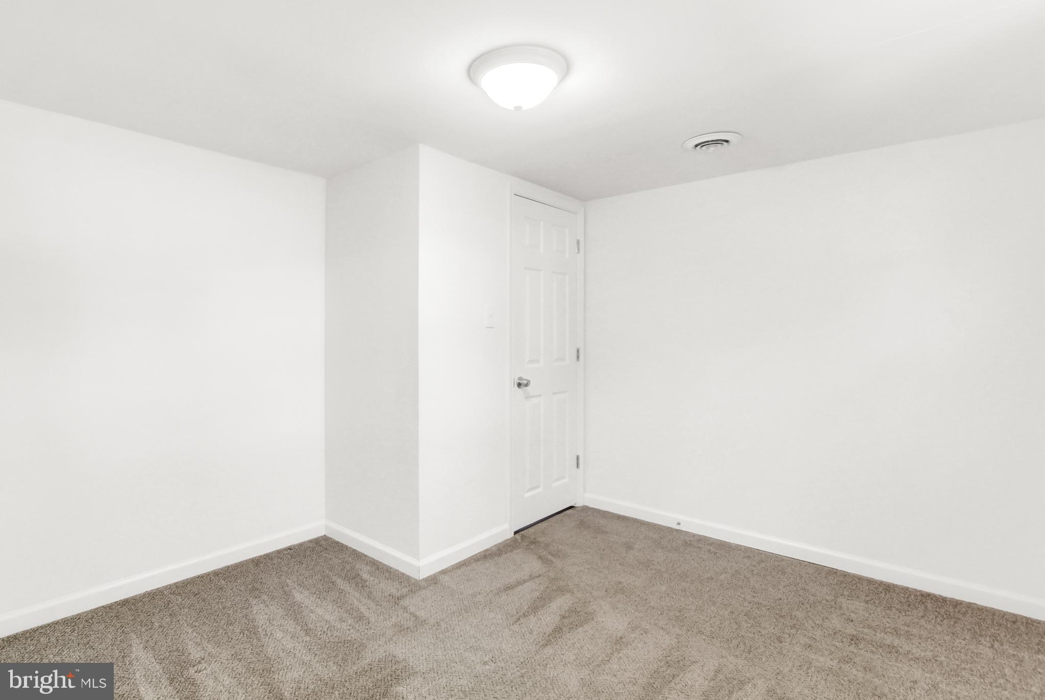 CRESTWOOD ACRES - Residential