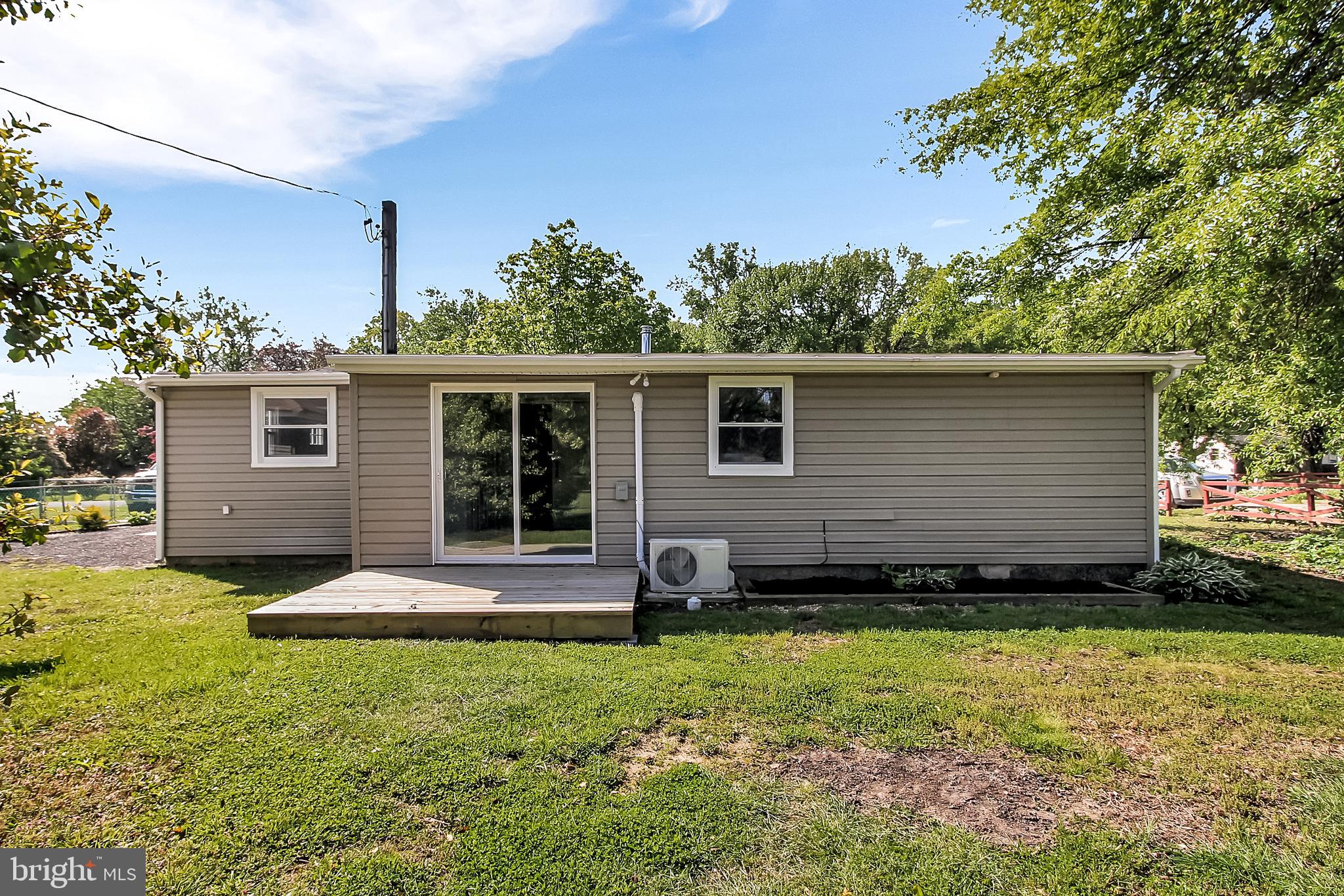 CRESTWOOD ACRES - Residential