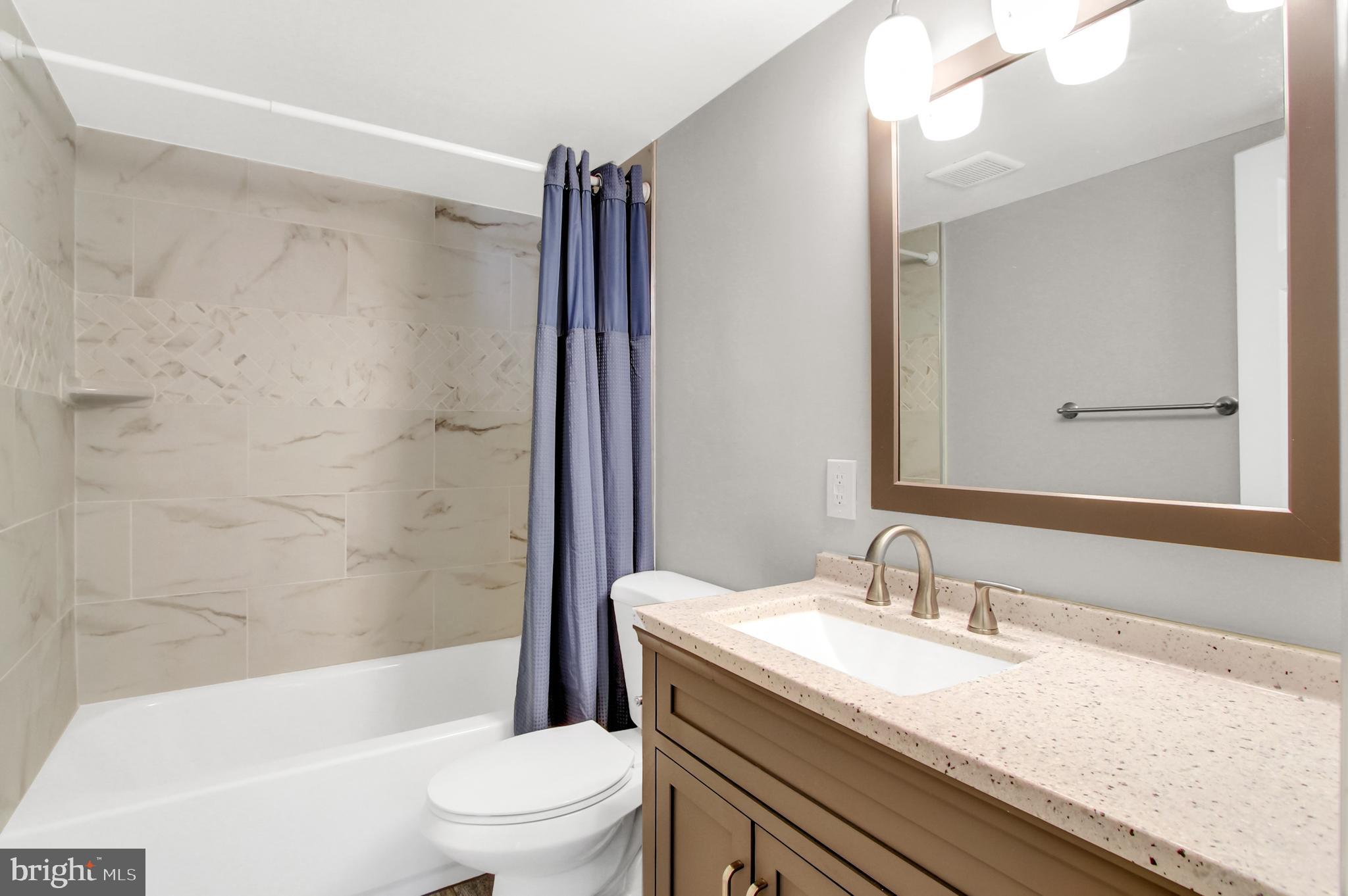 CRESTWOOD ACRES - Residential