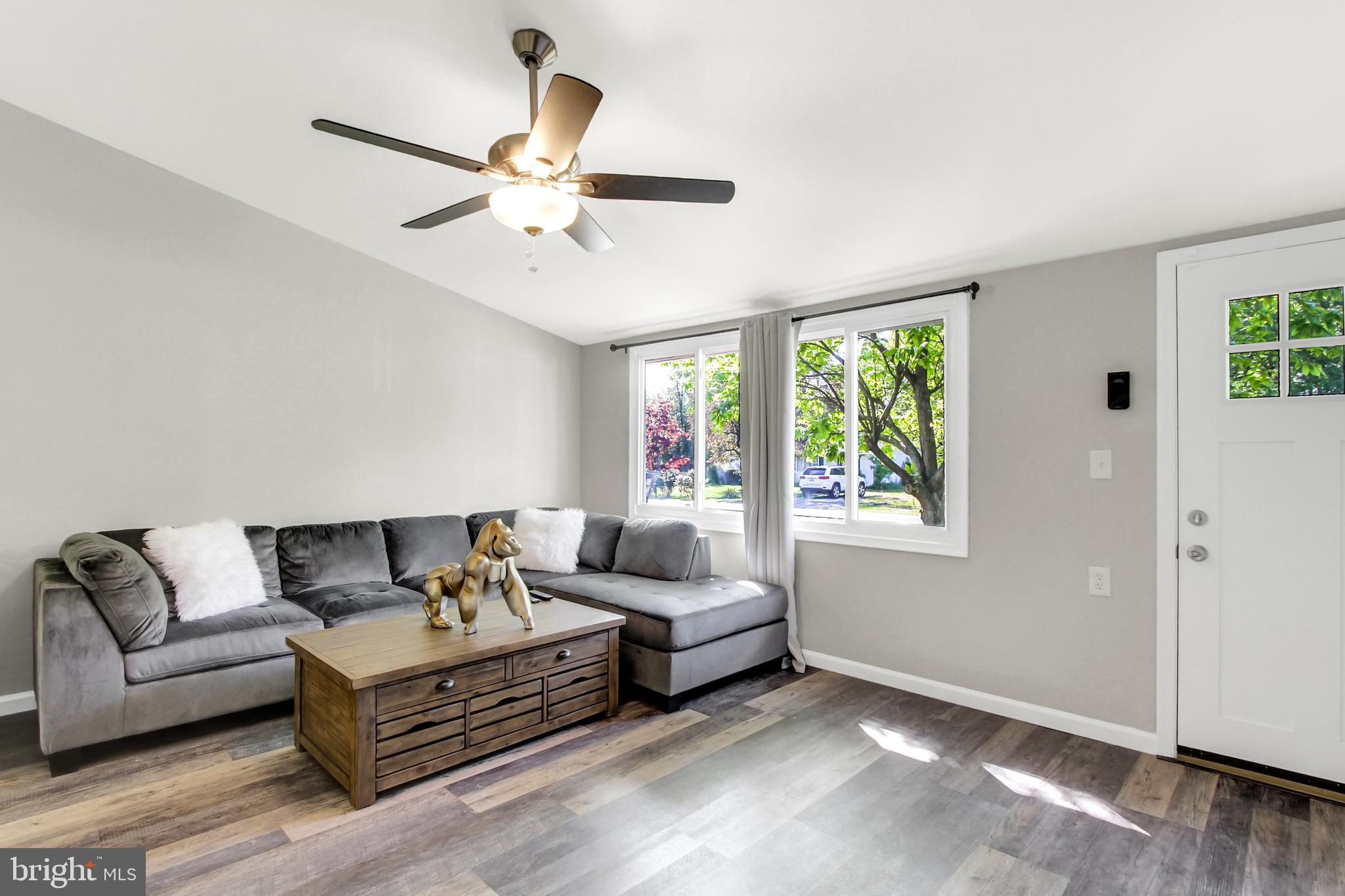 CRESTWOOD ACRES - Residential