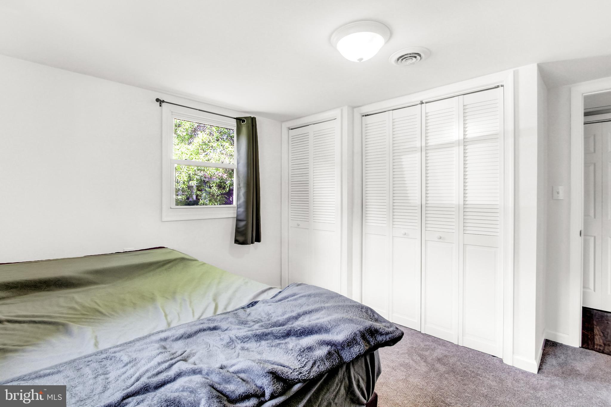 CRESTWOOD ACRES - Residential