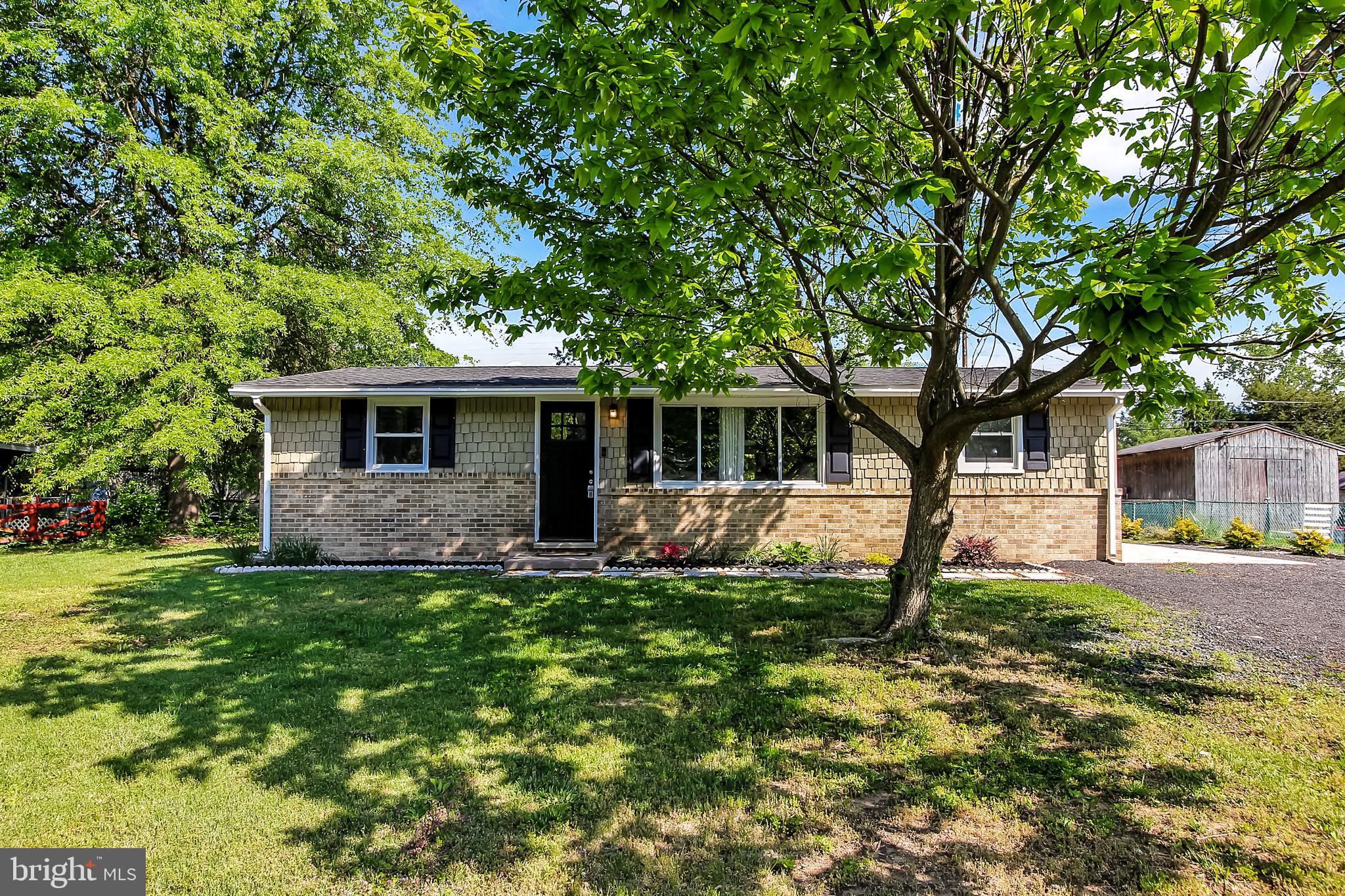 CRESTWOOD ACRES - Residential