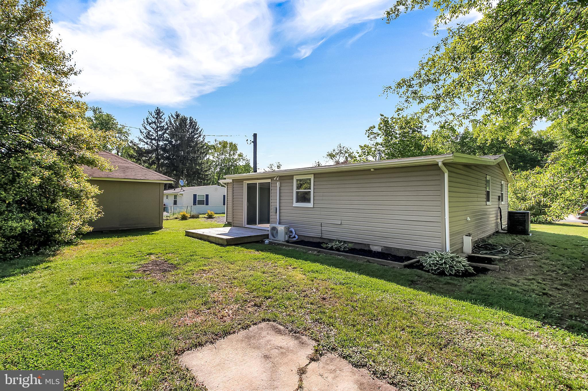 CRESTWOOD ACRES - Residential