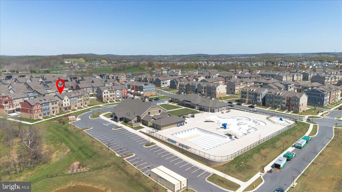 VILLAGES OF URBANA - Residential Lease