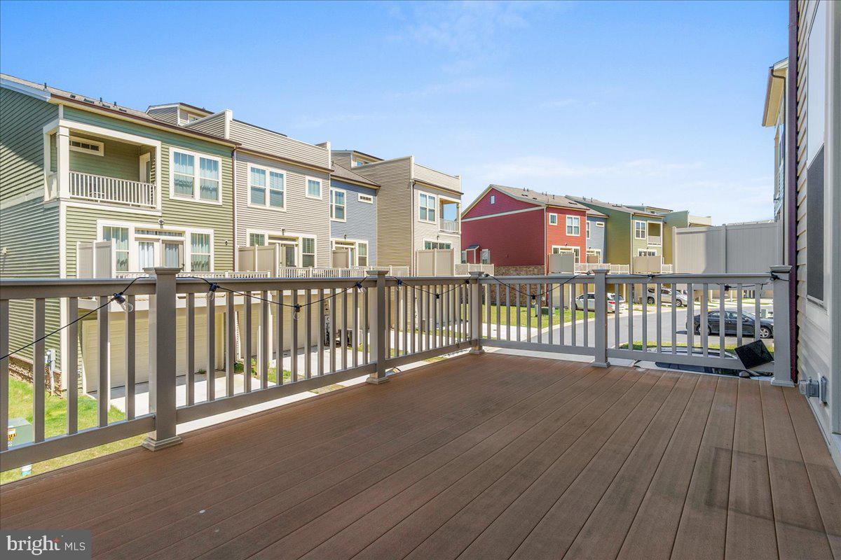 VILLAGES OF URBANA - Residential Lease