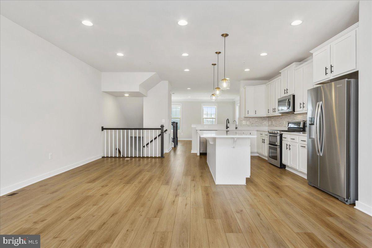 VILLAGES OF URBANA - Residential Lease