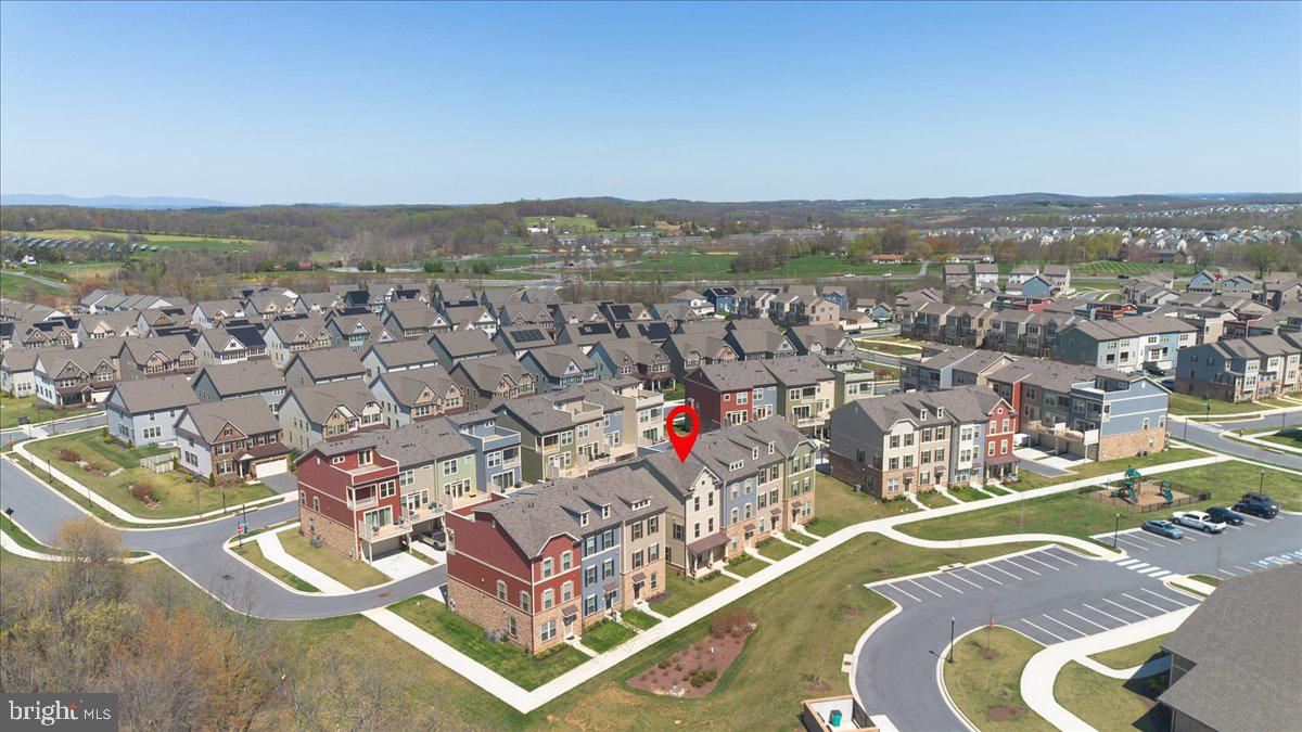 VILLAGES OF URBANA - Residential Lease