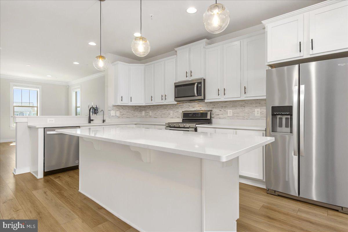 VILLAGES OF URBANA - Residential Lease