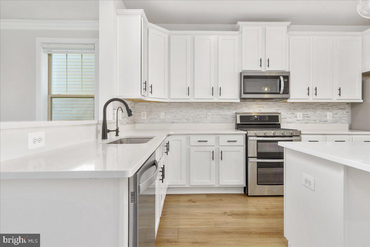 VILLAGES OF URBANA - Residential Lease