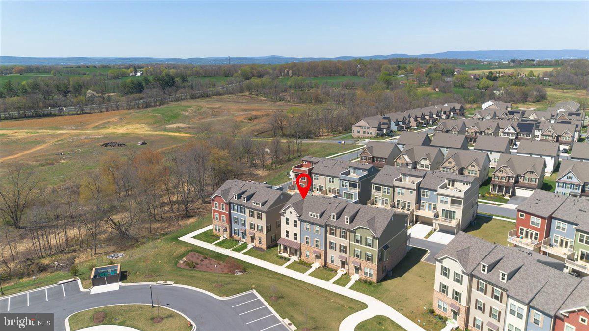 VILLAGES OF URBANA - Residential Lease