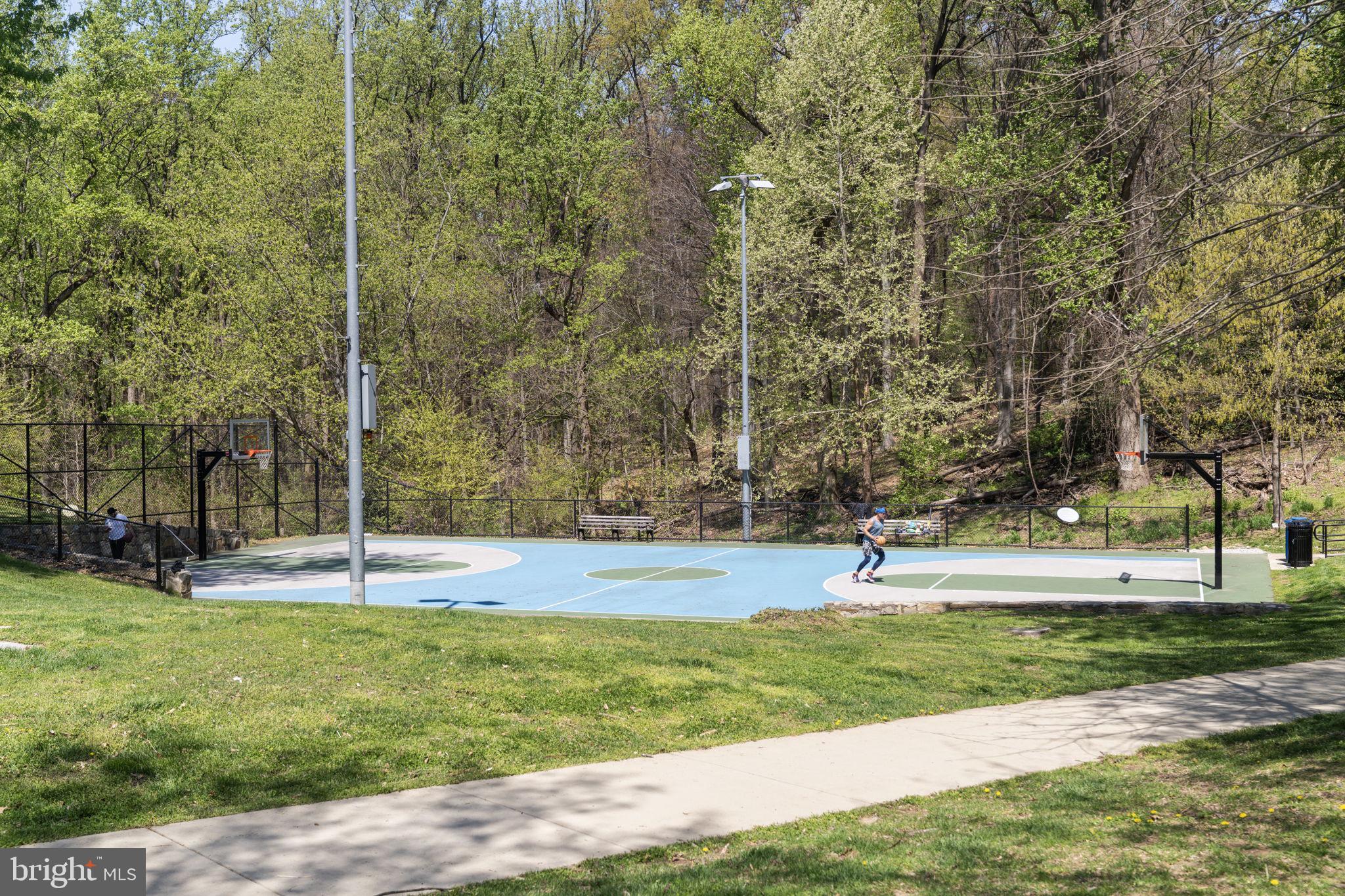 DOVER BALMORAL RIVERWOOD - Residential