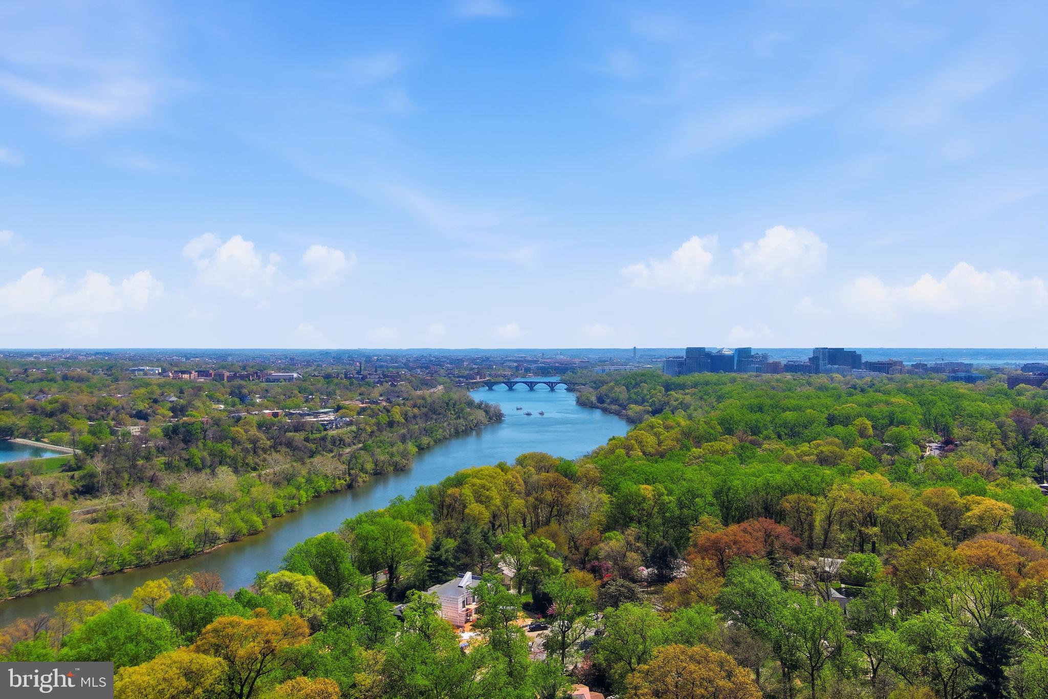 DOVER BALMORAL RIVERWOOD - Residential