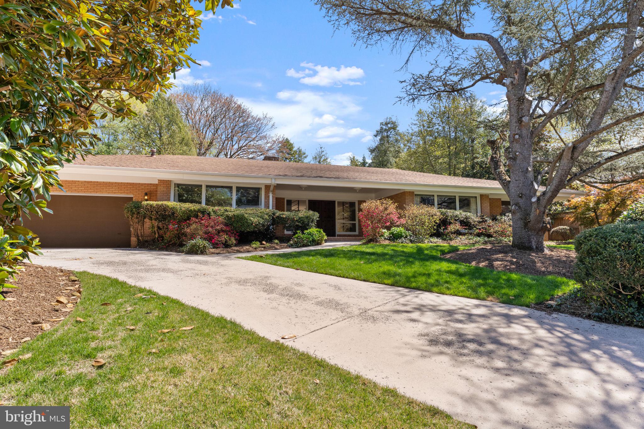 DOVER BALMORAL RIVERWOOD - Residential