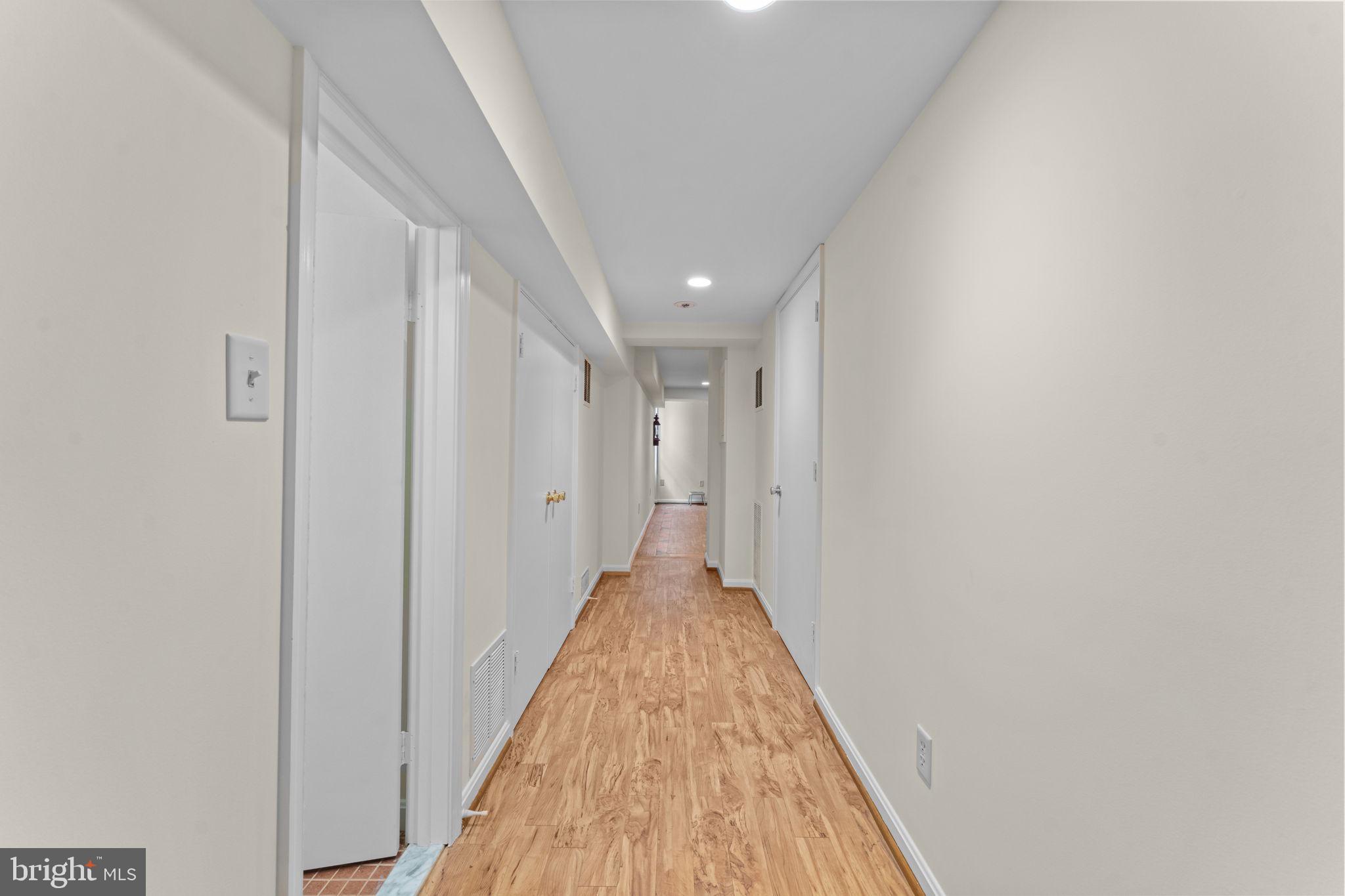 DOVER BALMORAL RIVERWOOD - Residential