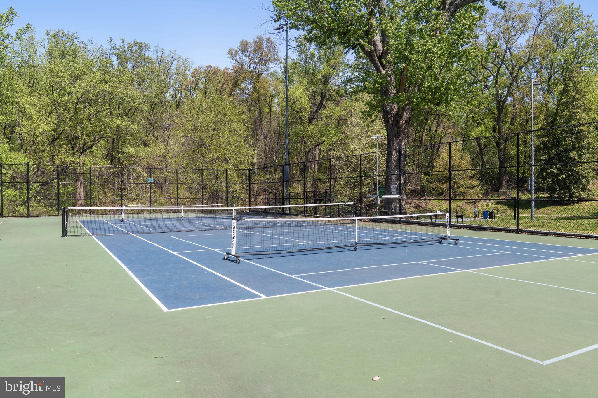 DOVER BALMORAL RIVERWOOD - Residential