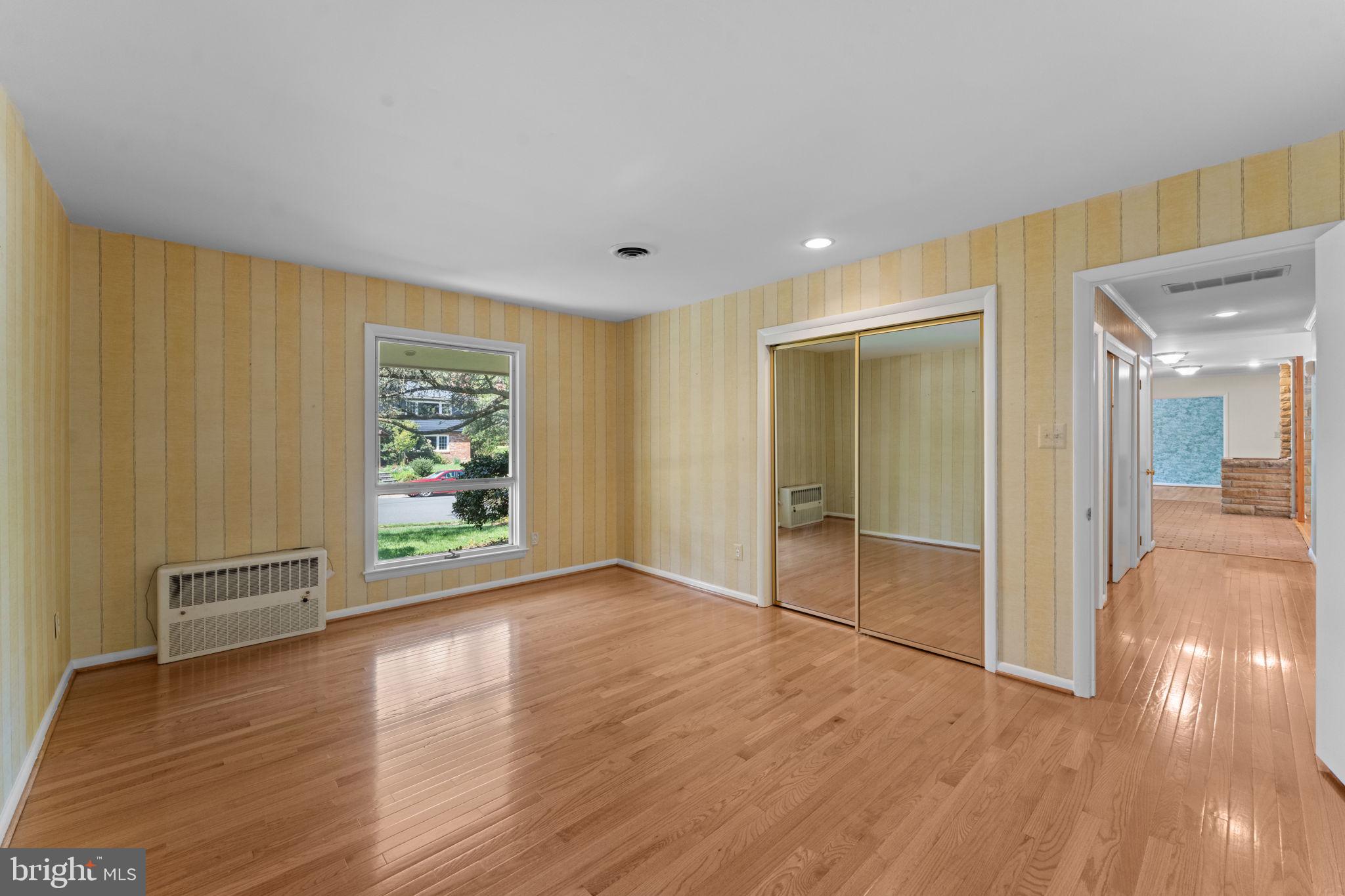 DOVER BALMORAL RIVERWOOD - Residential