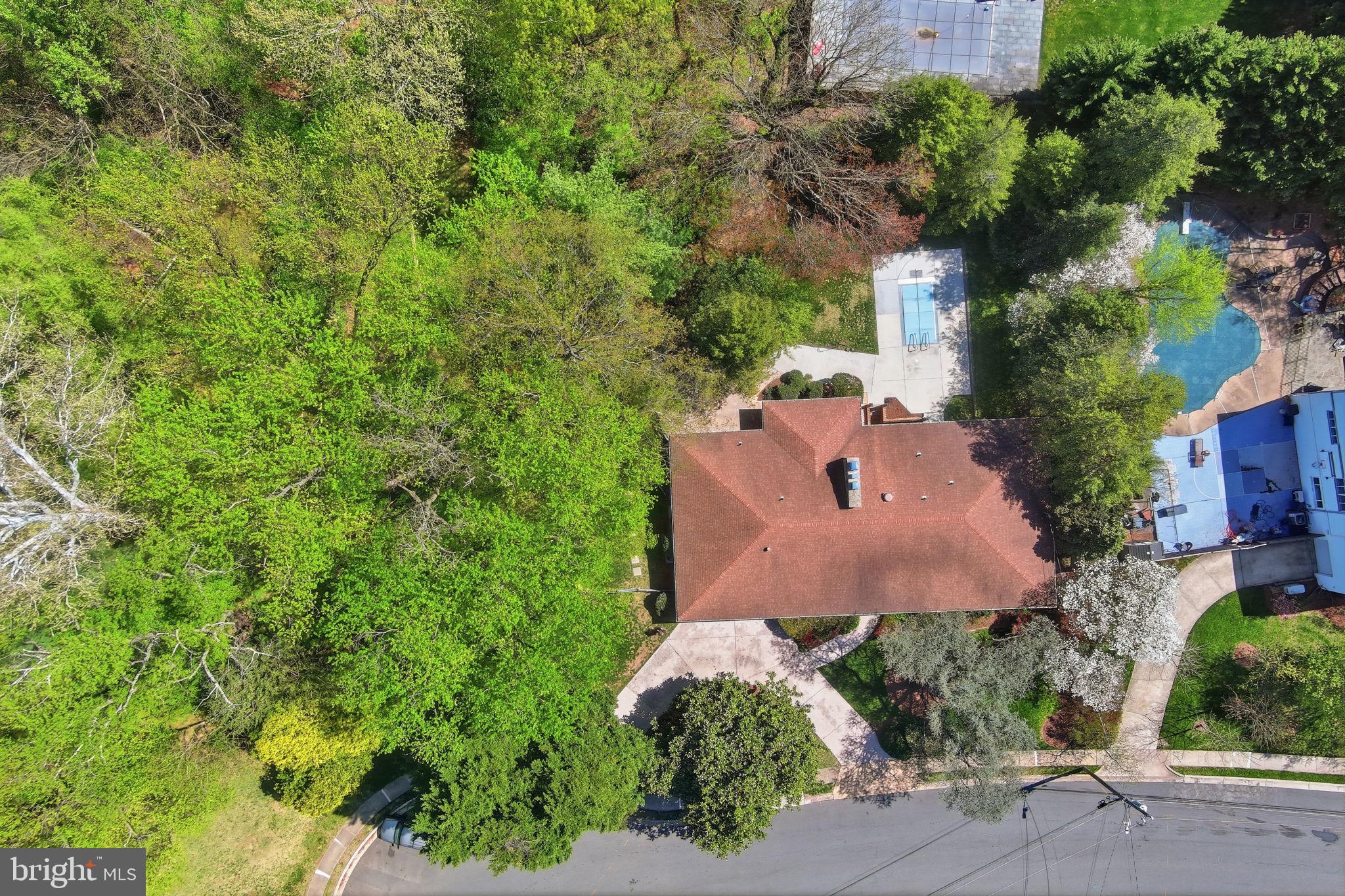 DOVER BALMORAL RIVERWOOD - Residential