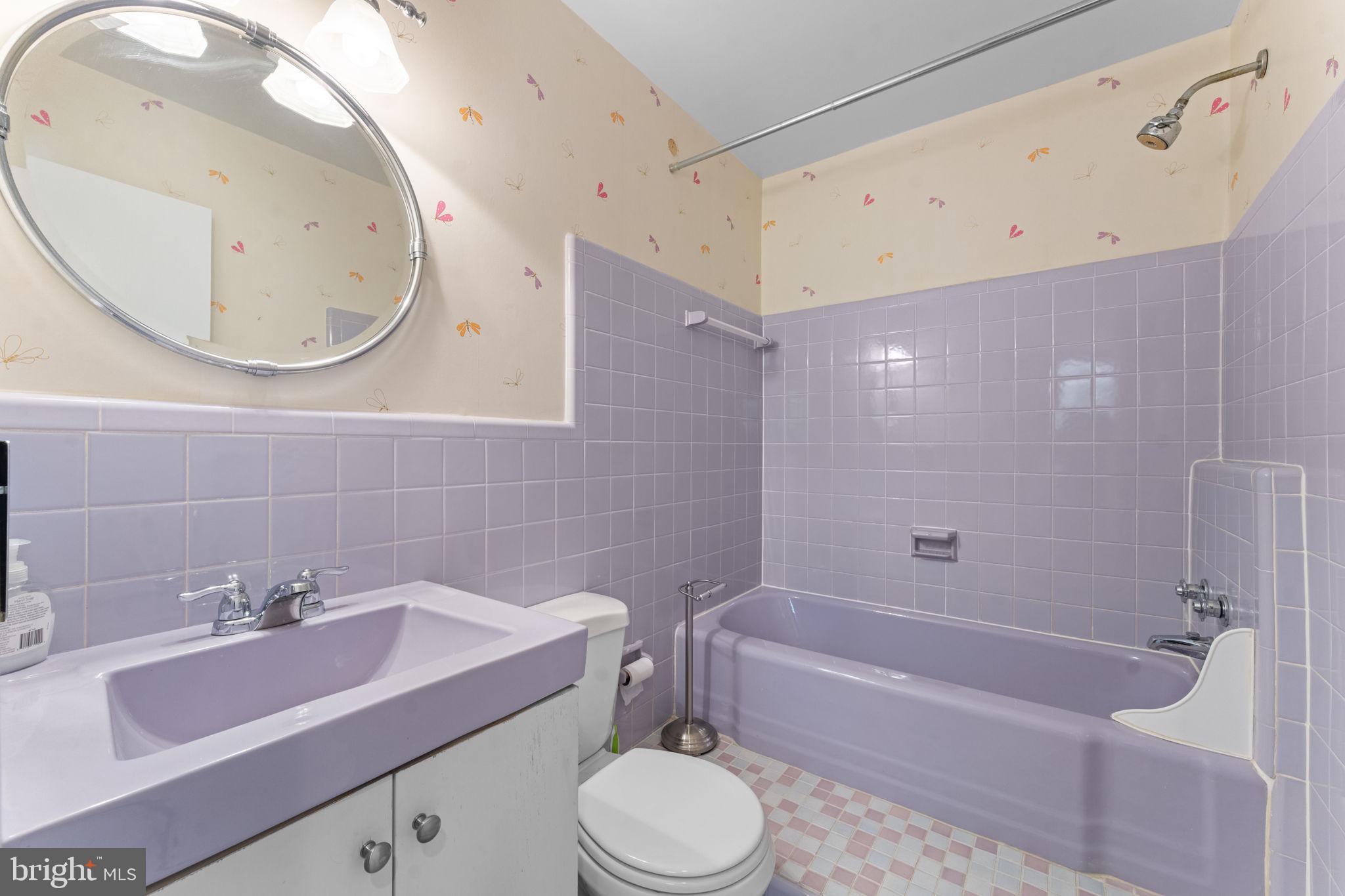 DOVER BALMORAL RIVERWOOD - Residential