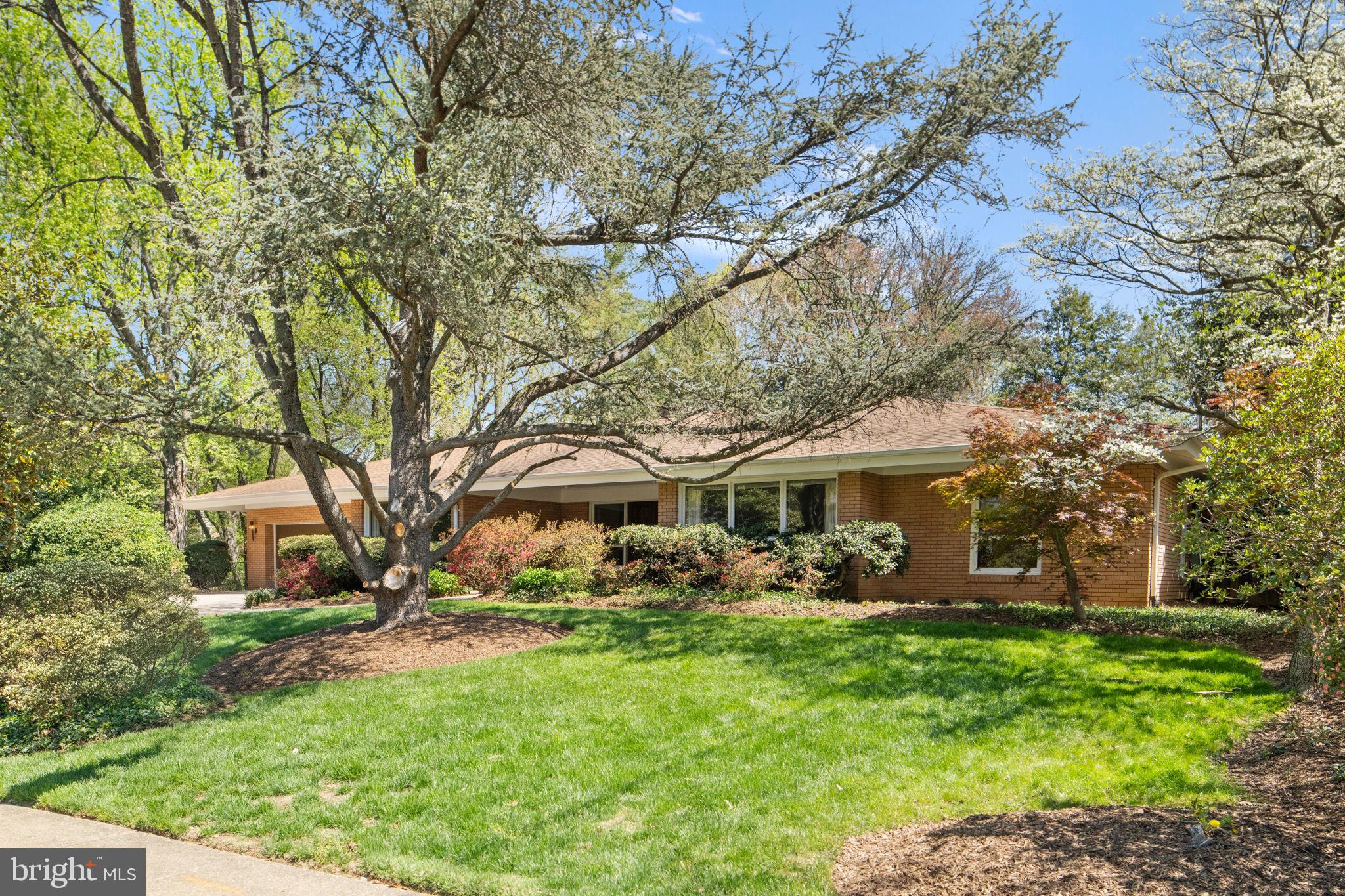 DOVER BALMORAL RIVERWOOD - Residential