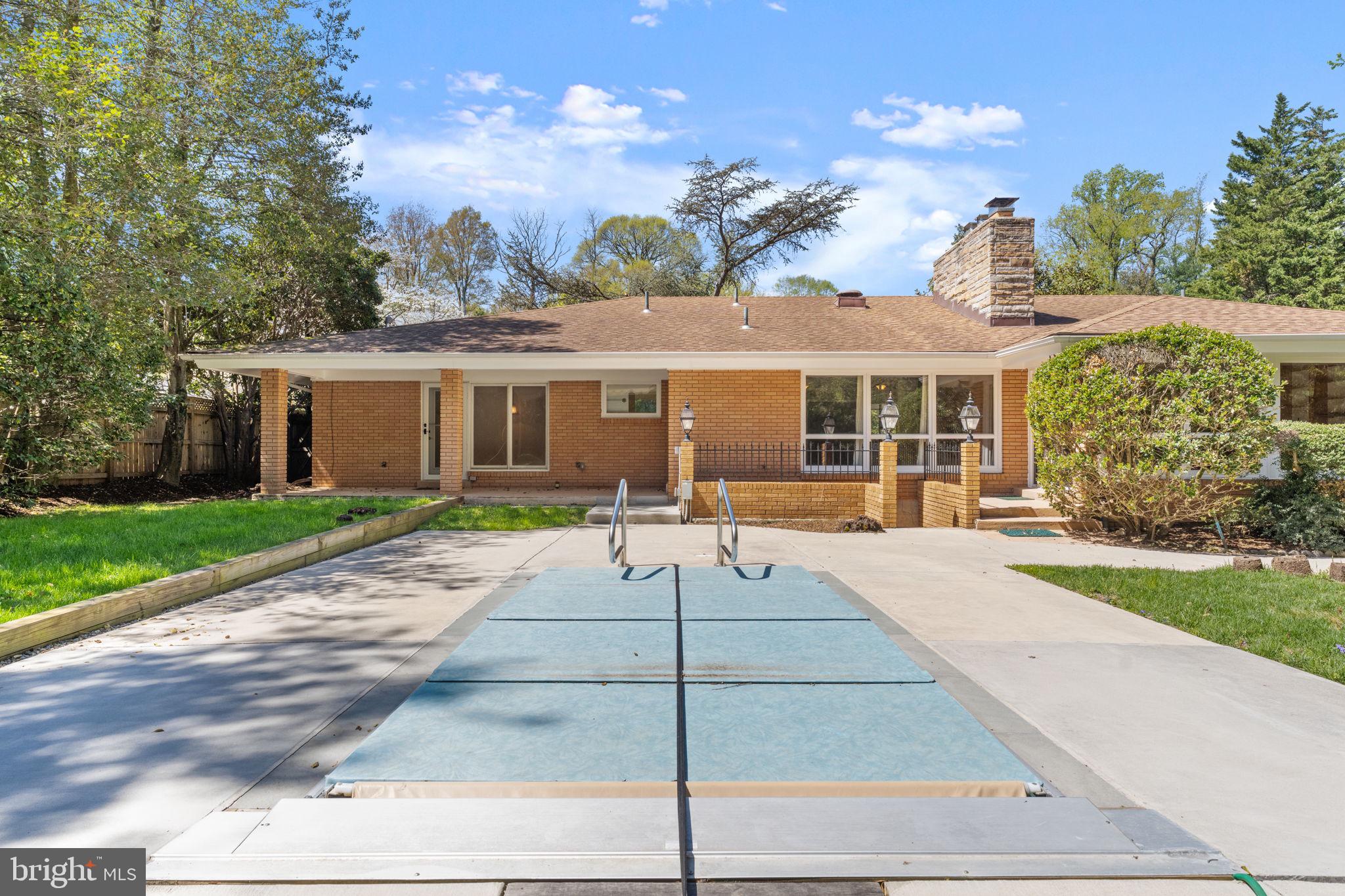 DOVER BALMORAL RIVERWOOD - Residential