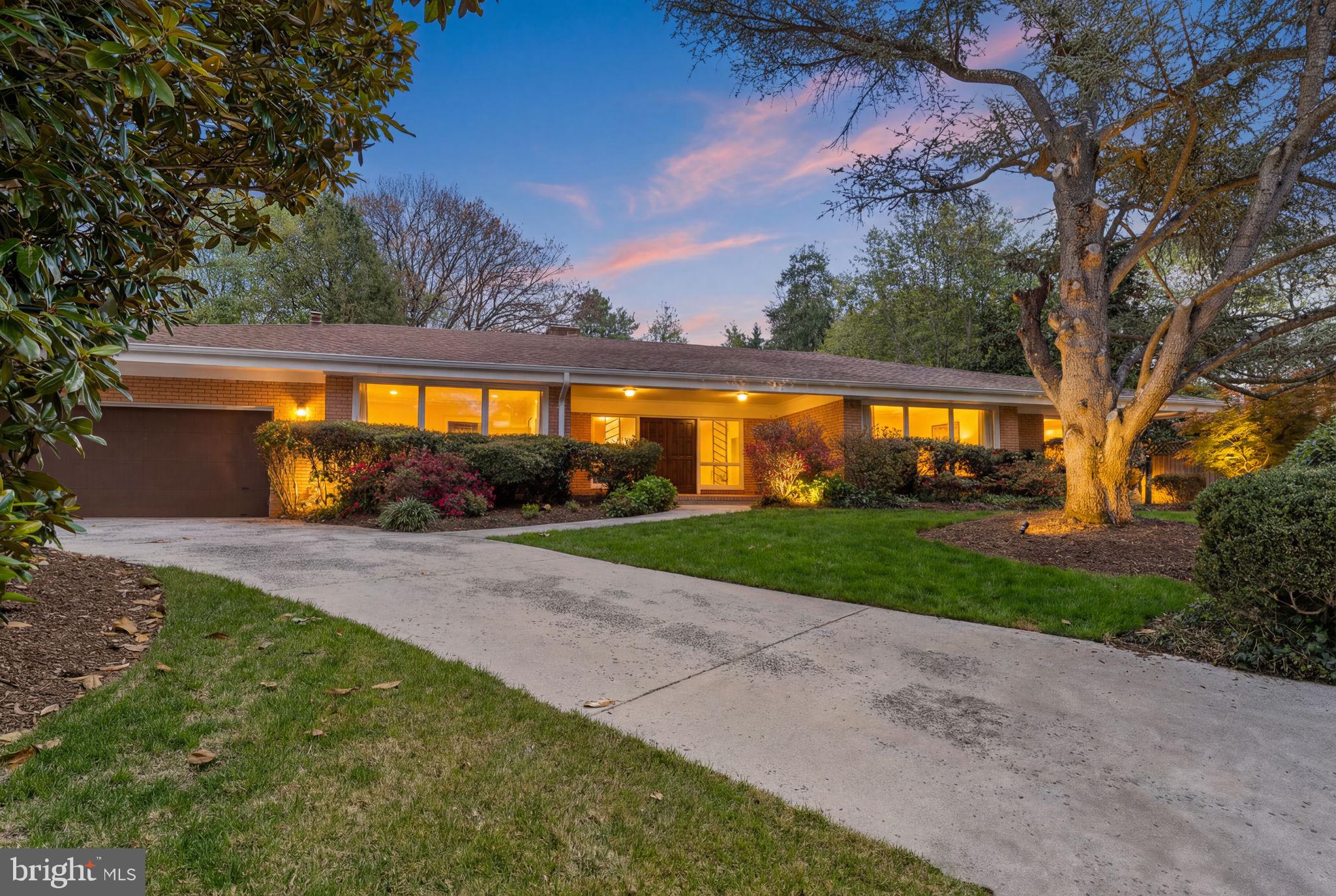 DOVER BALMORAL RIVERWOOD - Residential