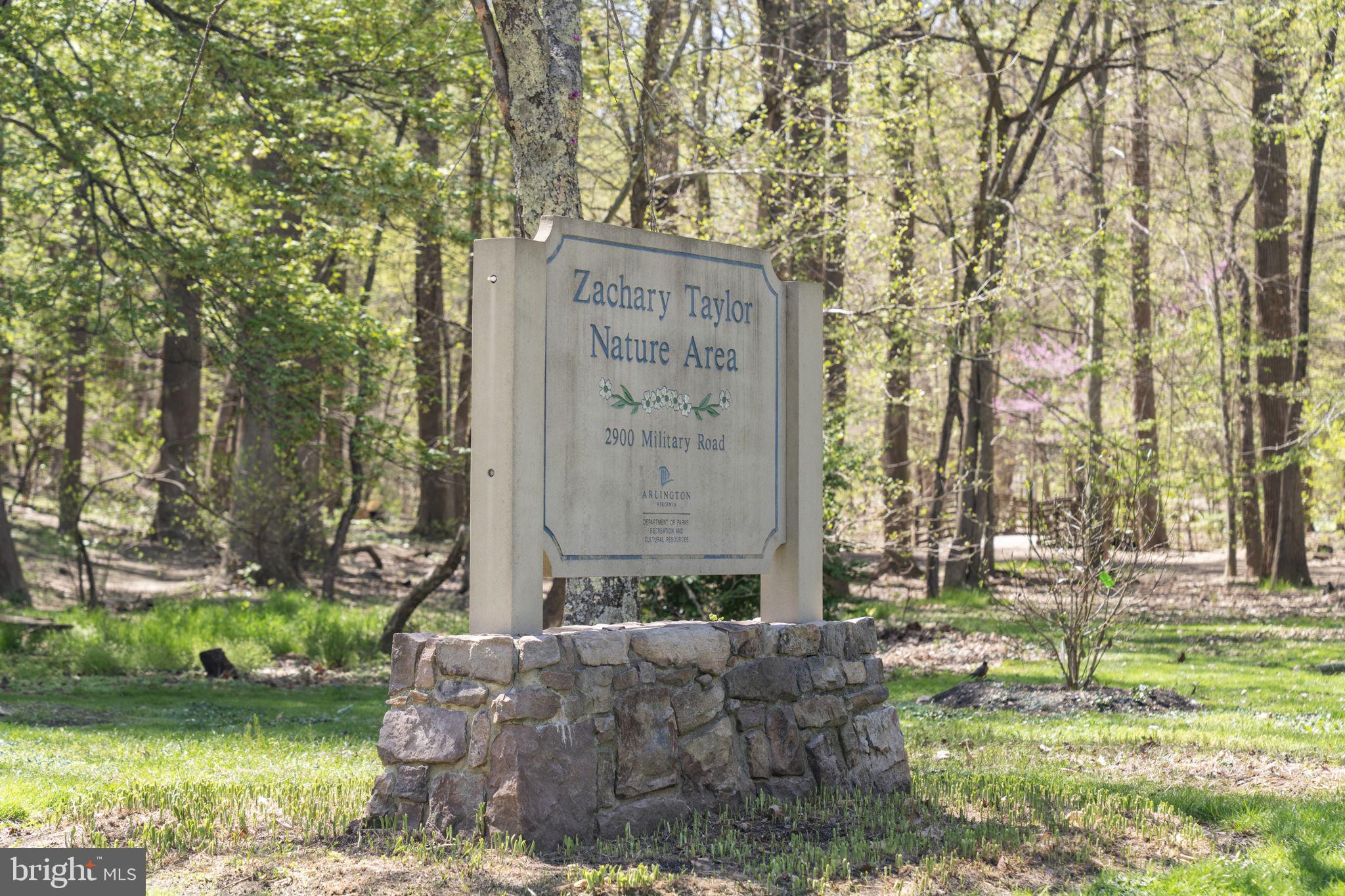 DOVER BALMORAL RIVERWOOD - Residential