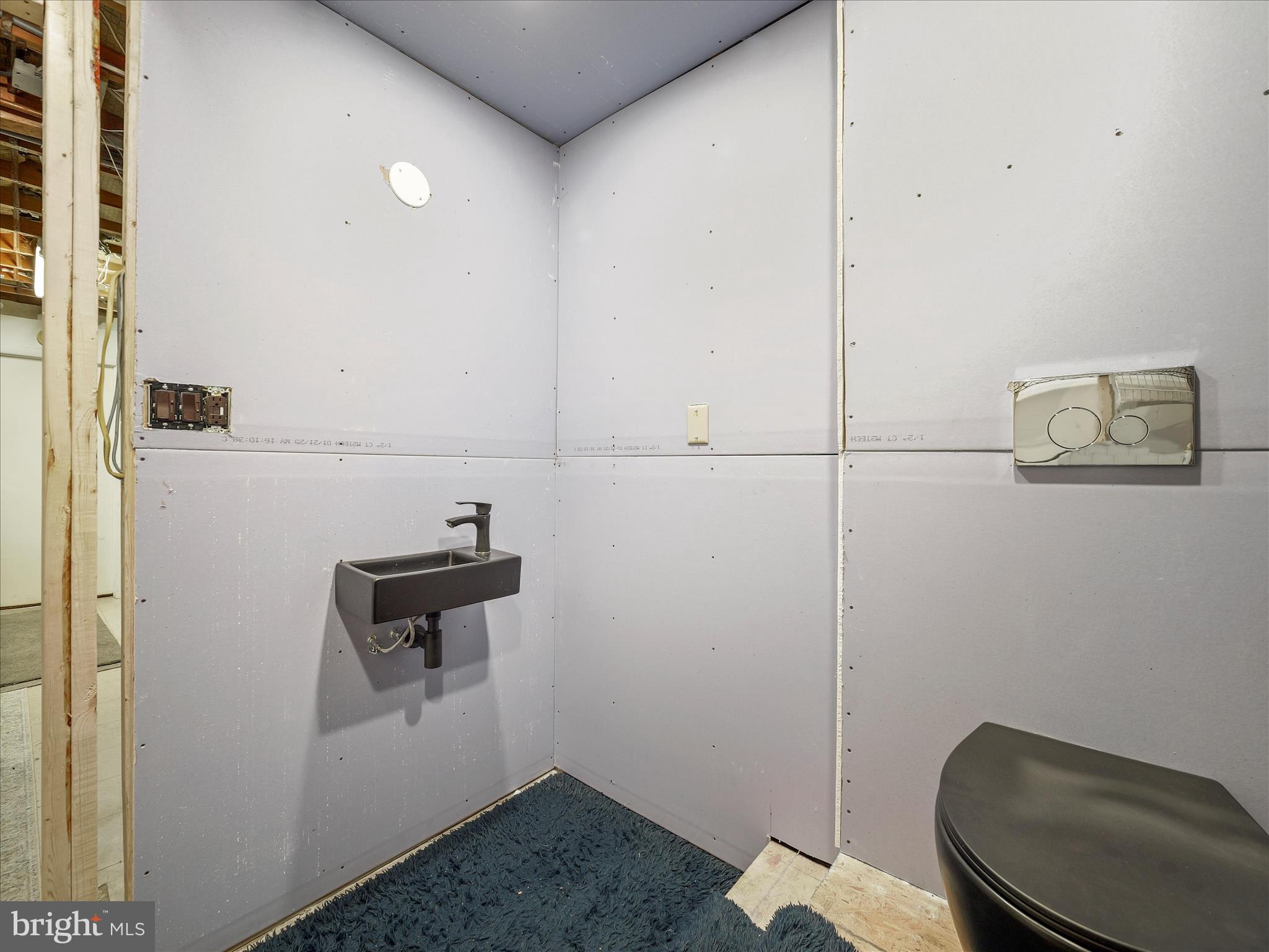 CEDAR HILLS - Residential