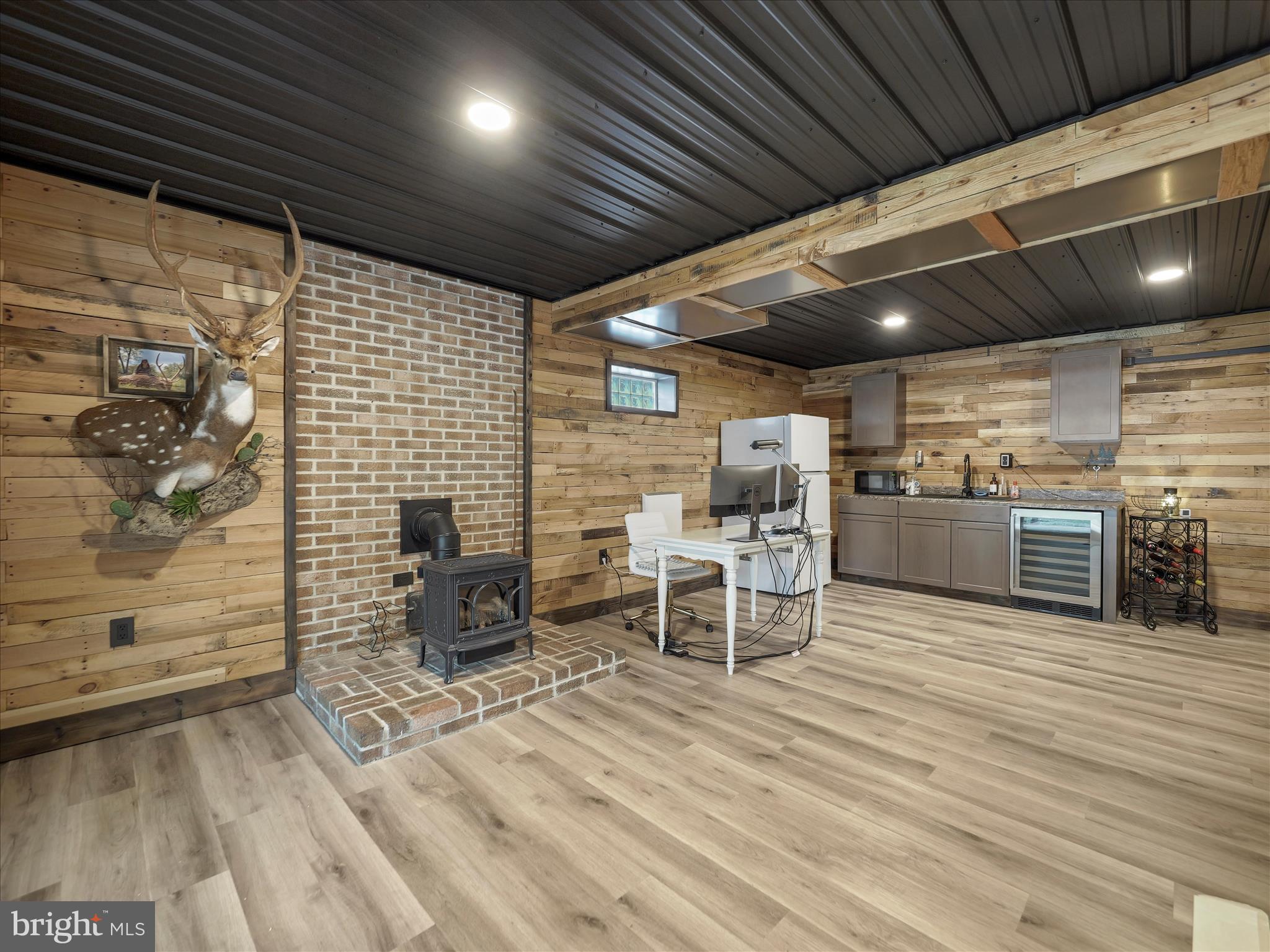 CEDAR HILLS - Residential