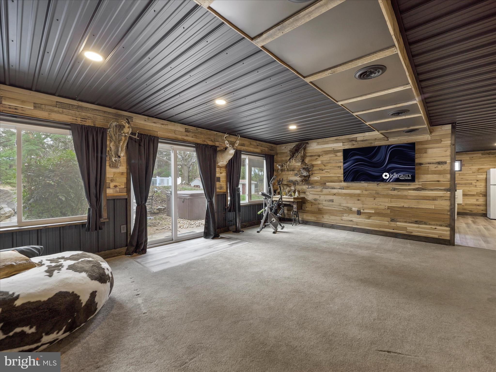 CEDAR HILLS - Residential