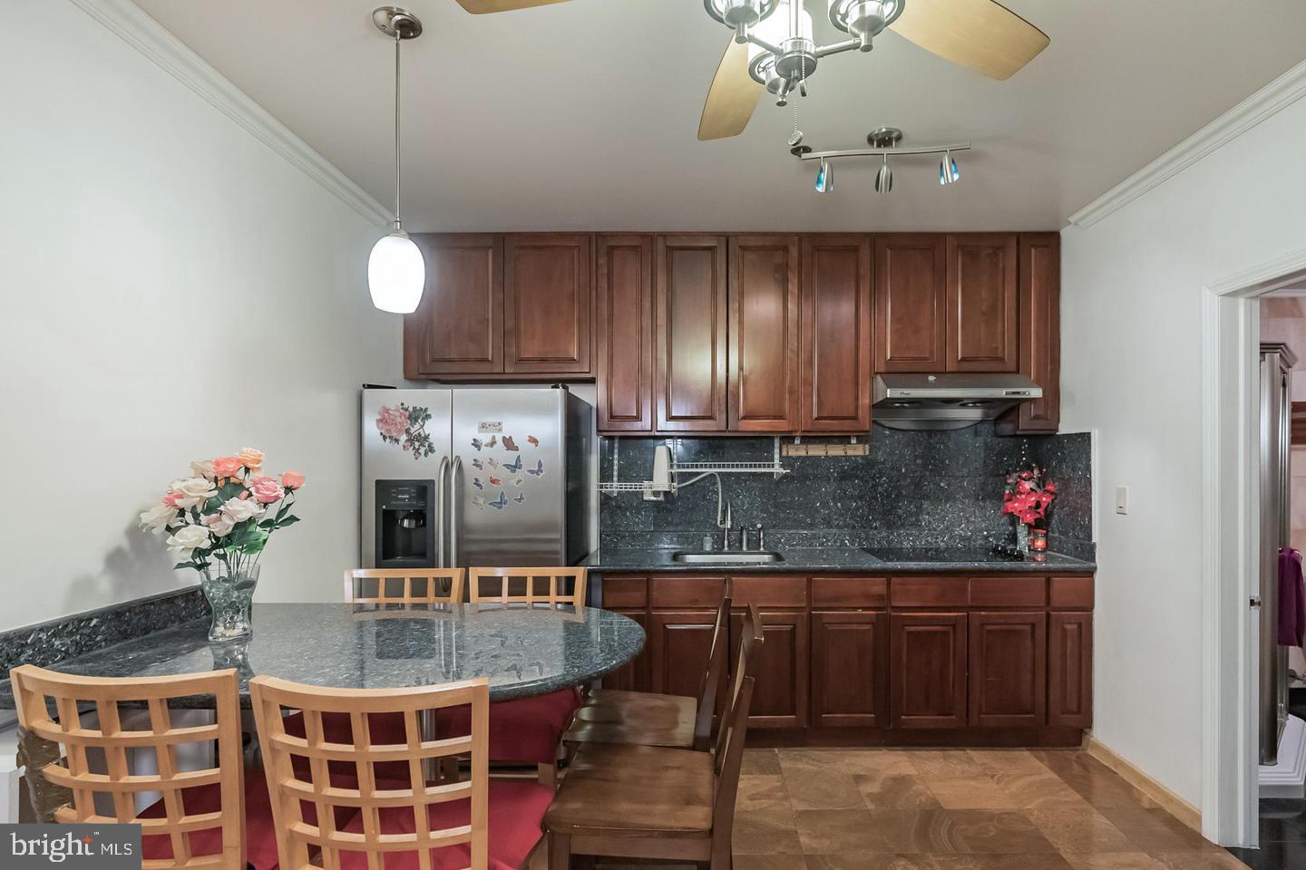 CHINATOWN - Residential