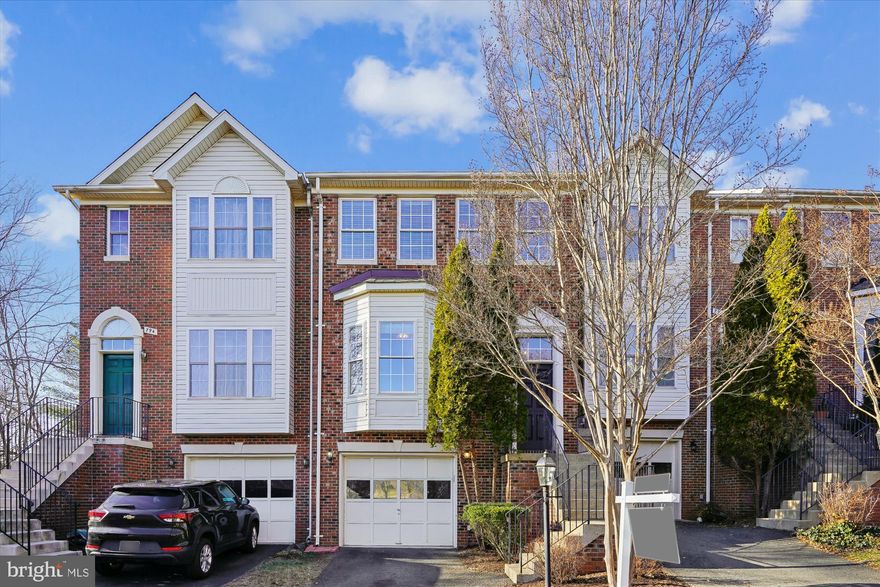 Located near lovely Old Town Warrenton, this updated 3 bedroom, 3.5 bath townhome offers a one-car garage, gas fireplace, and a fully fenced backyard. Updates include all-new stainless-steel appliances, fresh interior paint, new carpeting, new LVP flooring on the main level, basement, and lower-level bath, an updated powder room, and a new roof in 2025. The home features a functional layout with spacious living areas, a bright kitchen, and a finished basement that provides additional living or office space. Easy access to shopping, dining, commuter routes, and local parks.