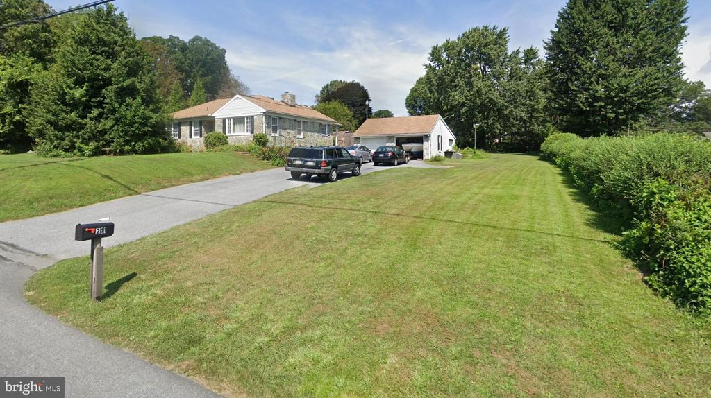Photo of 211 E PENN GRANT RD, WILLOW STREET, PA 17584 (MLS # PALA2035296)