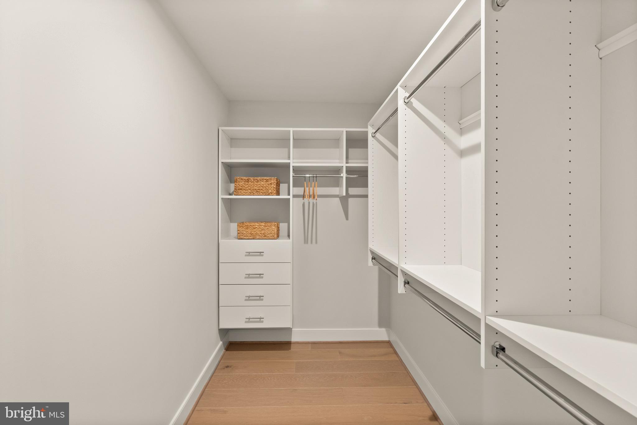 BURNING TREE - Residential