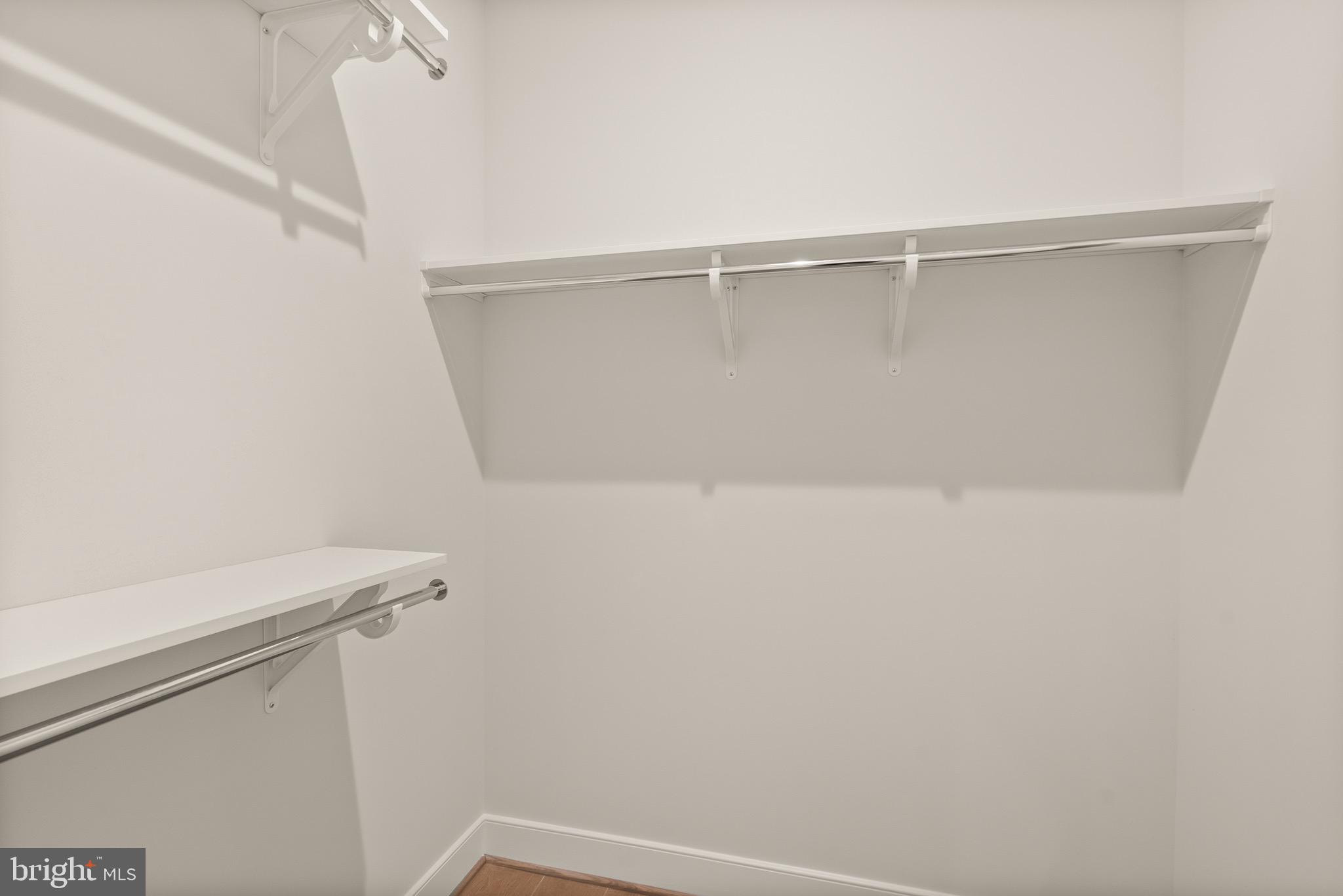 BURNING TREE - Residential