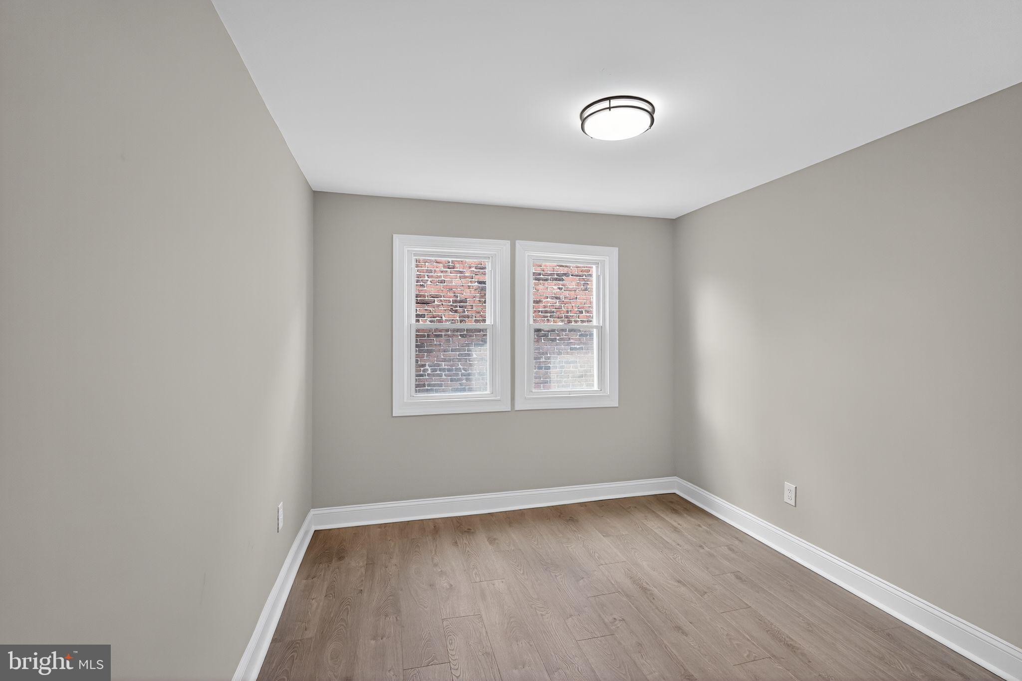 PASSYUNK SQUARE - Residential