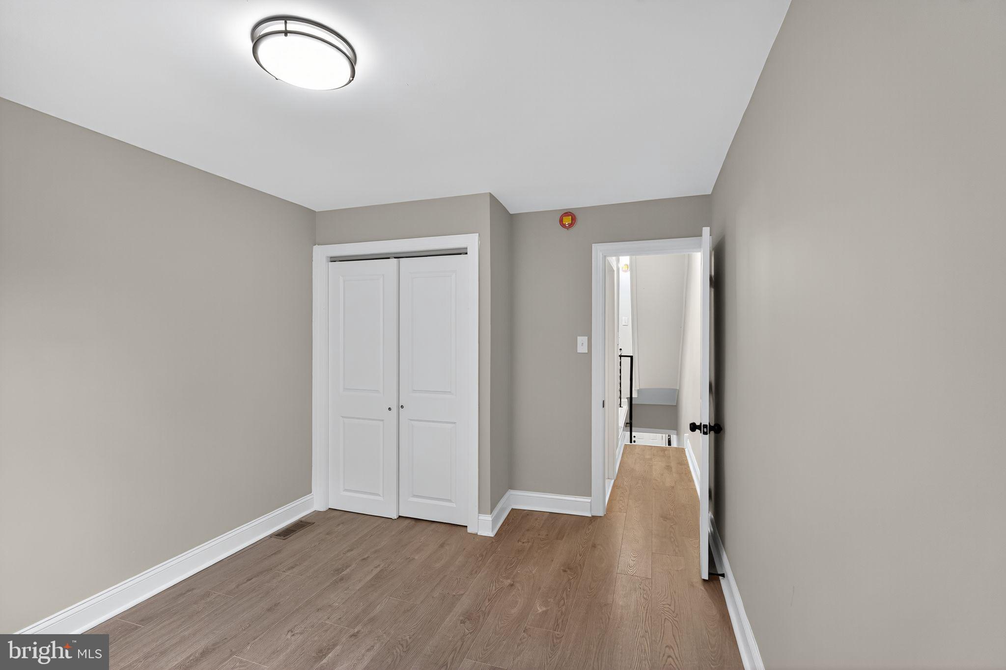 PASSYUNK SQUARE - Residential