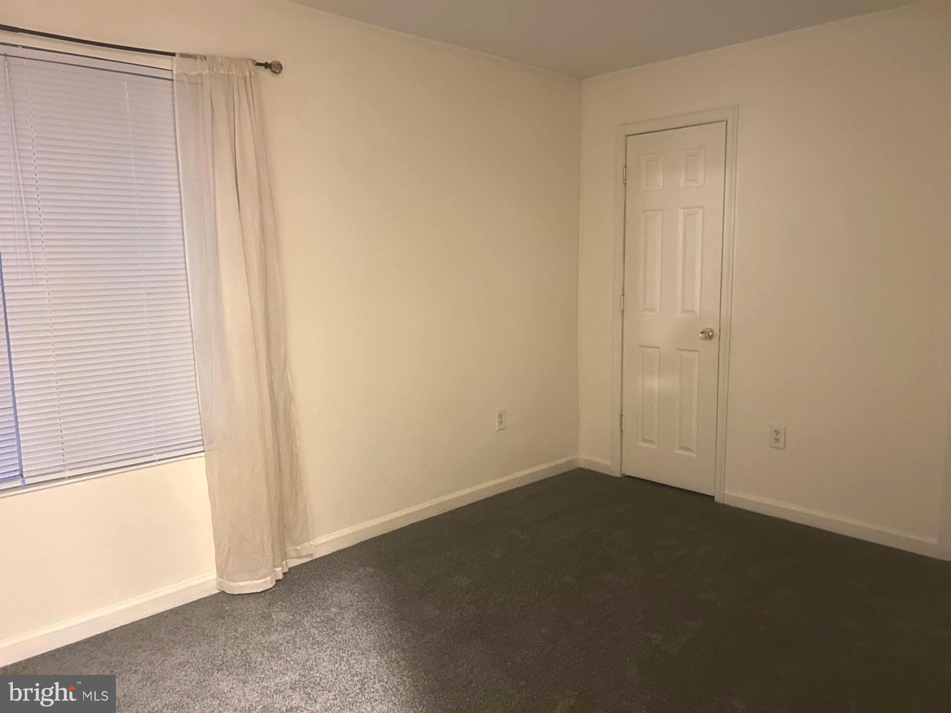 KETTERING BY THE PARK II - Residential Lease