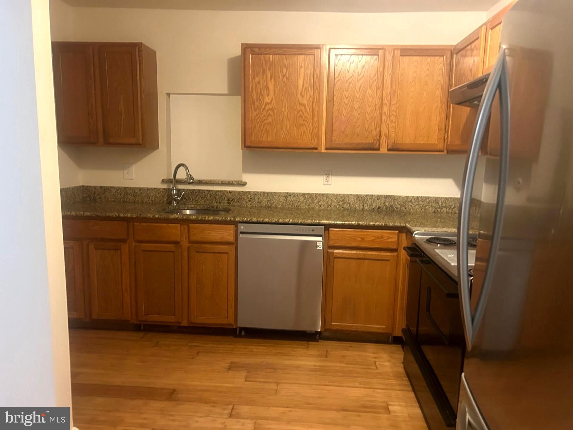 KETTERING BY THE PARK II - Residential Lease