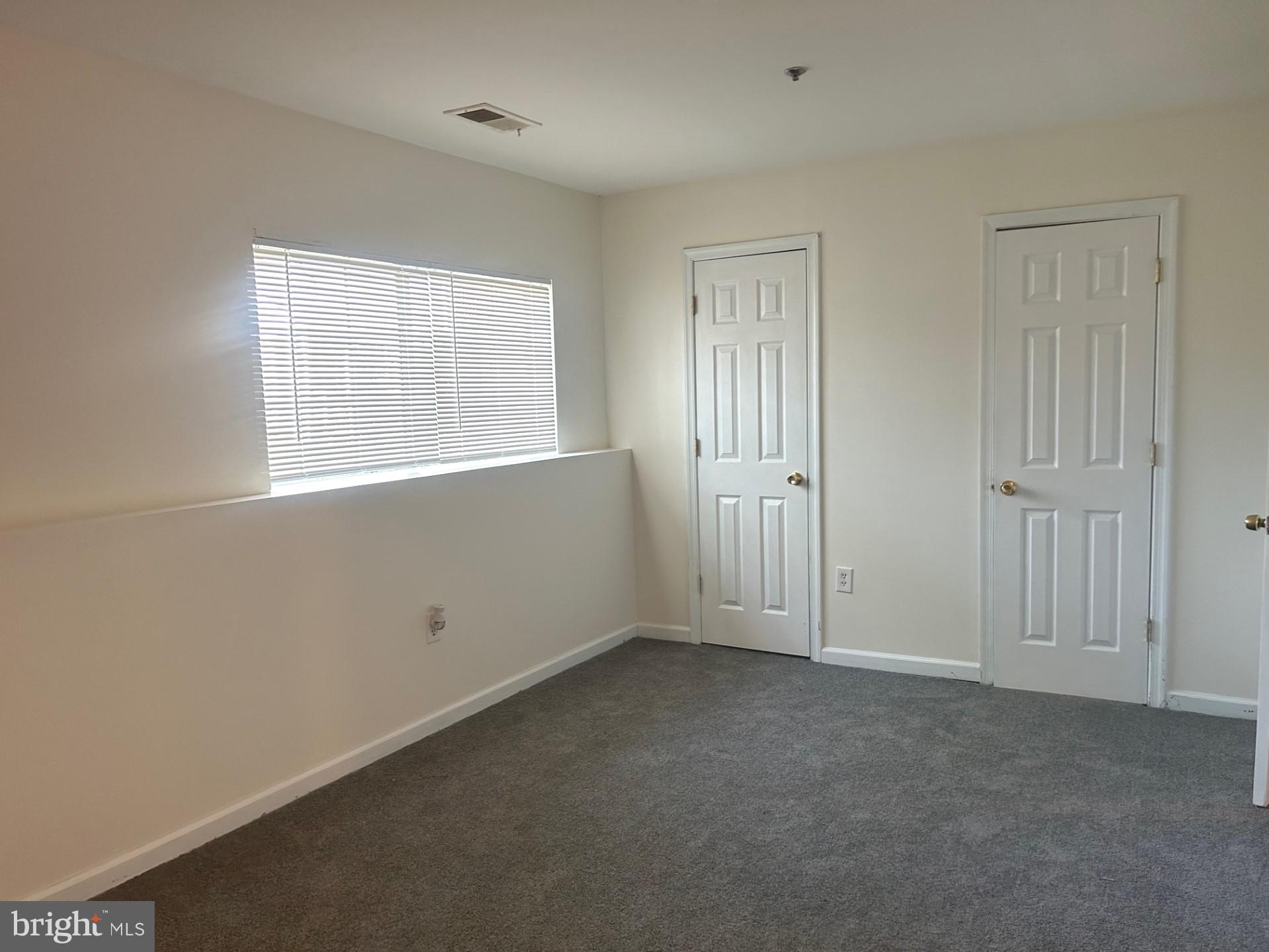 KETTERING BY THE PARK II - Residential Lease