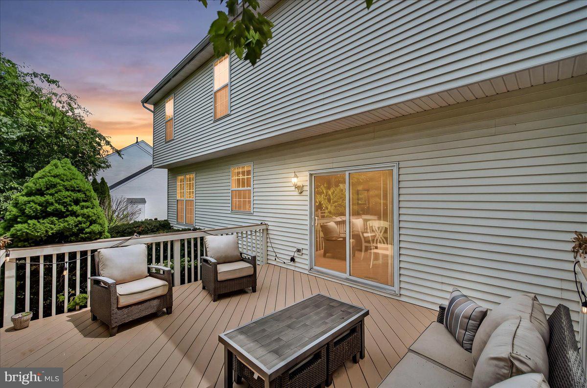 CLOVER HILL III - Residential