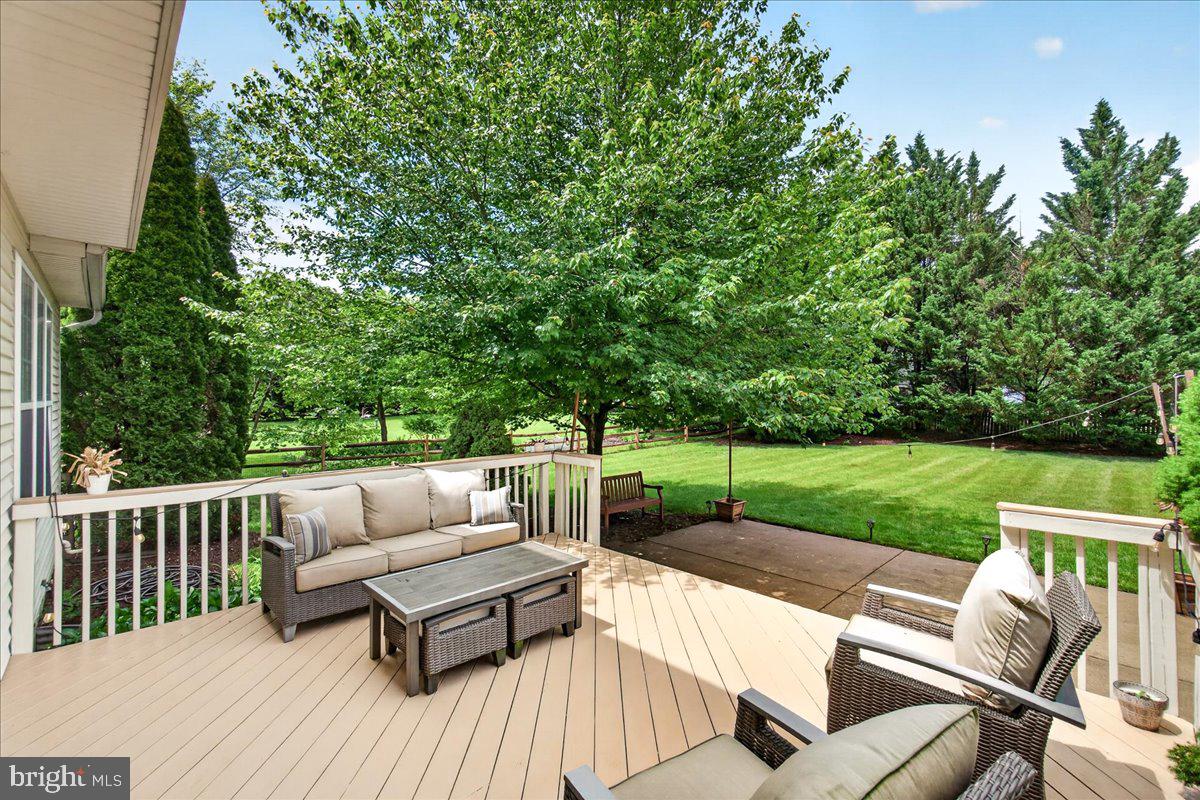 CLOVER HILL III - Residential