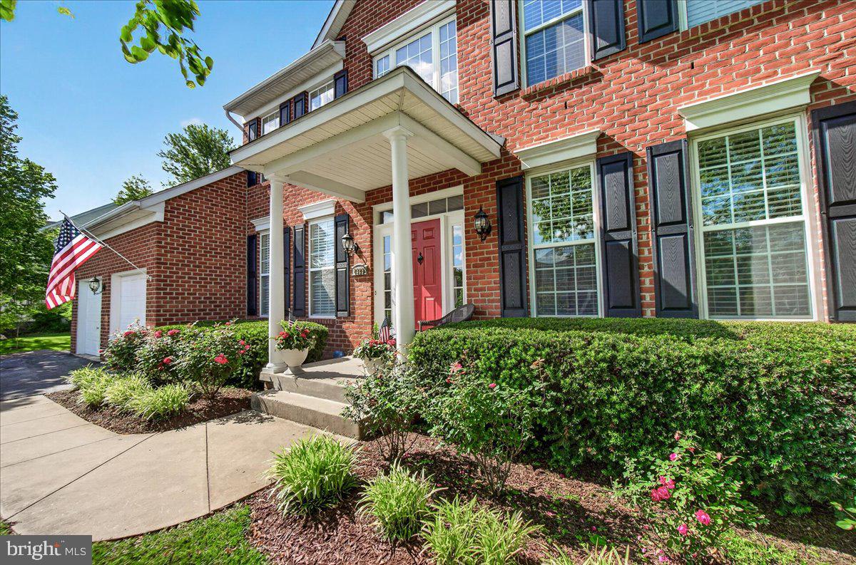 CLOVER HILL III - Residential