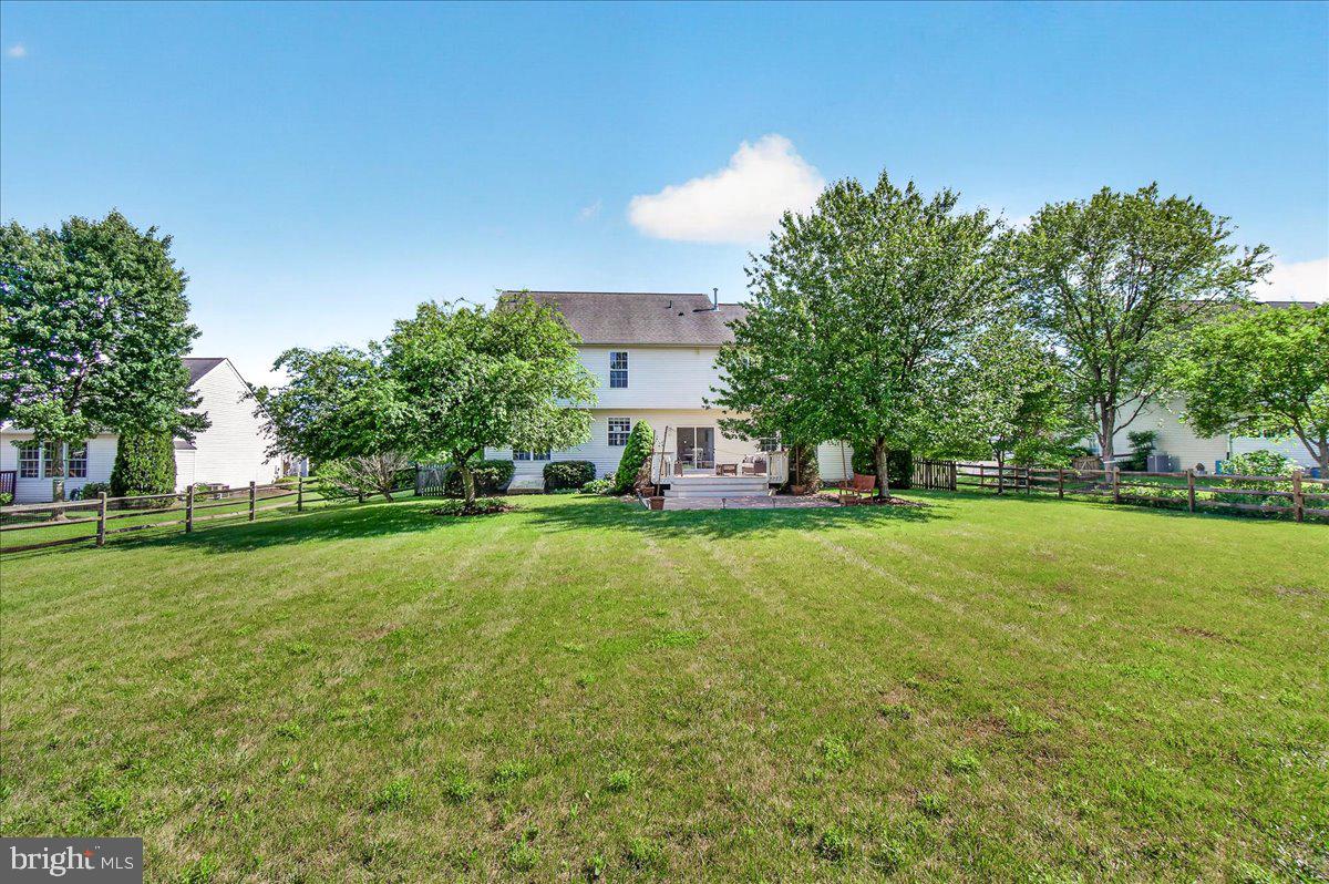 CLOVER HILL III - Residential