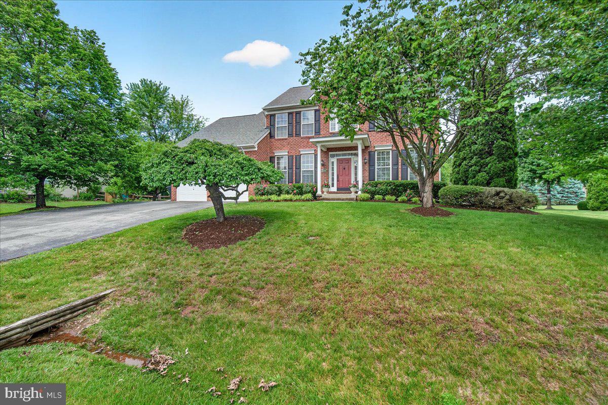 CLOVER HILL III - Residential