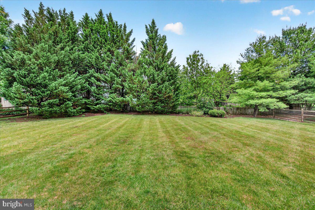 CLOVER HILL III - Residential