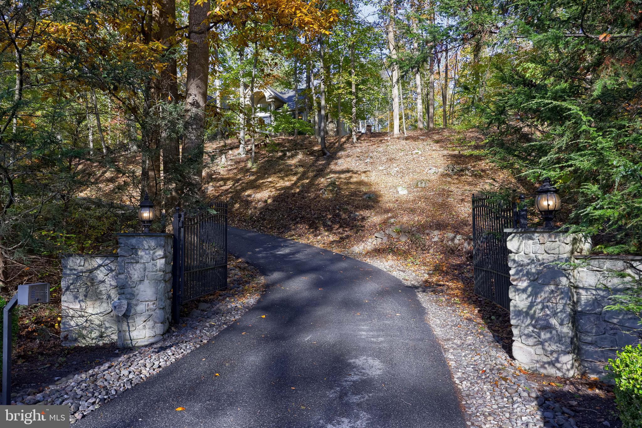 FOREST RIDGE - Residential