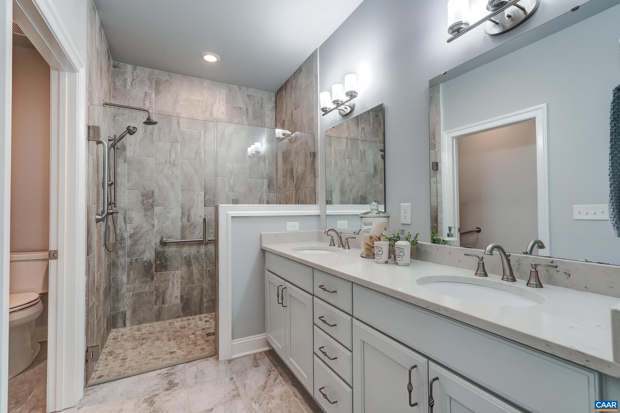 OLD TRAIL - Residential