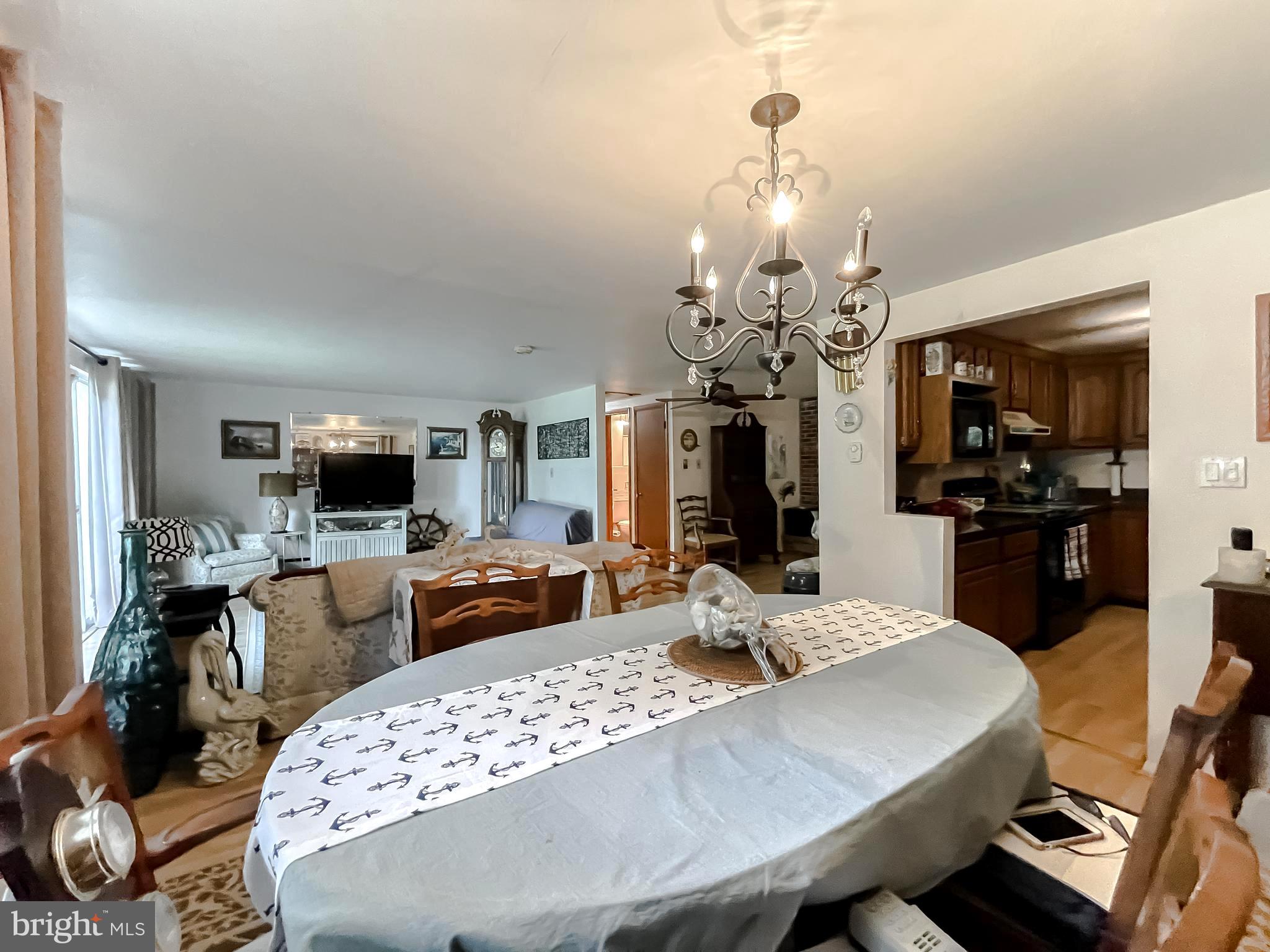 ROUSBY HALL WOODS - Residential