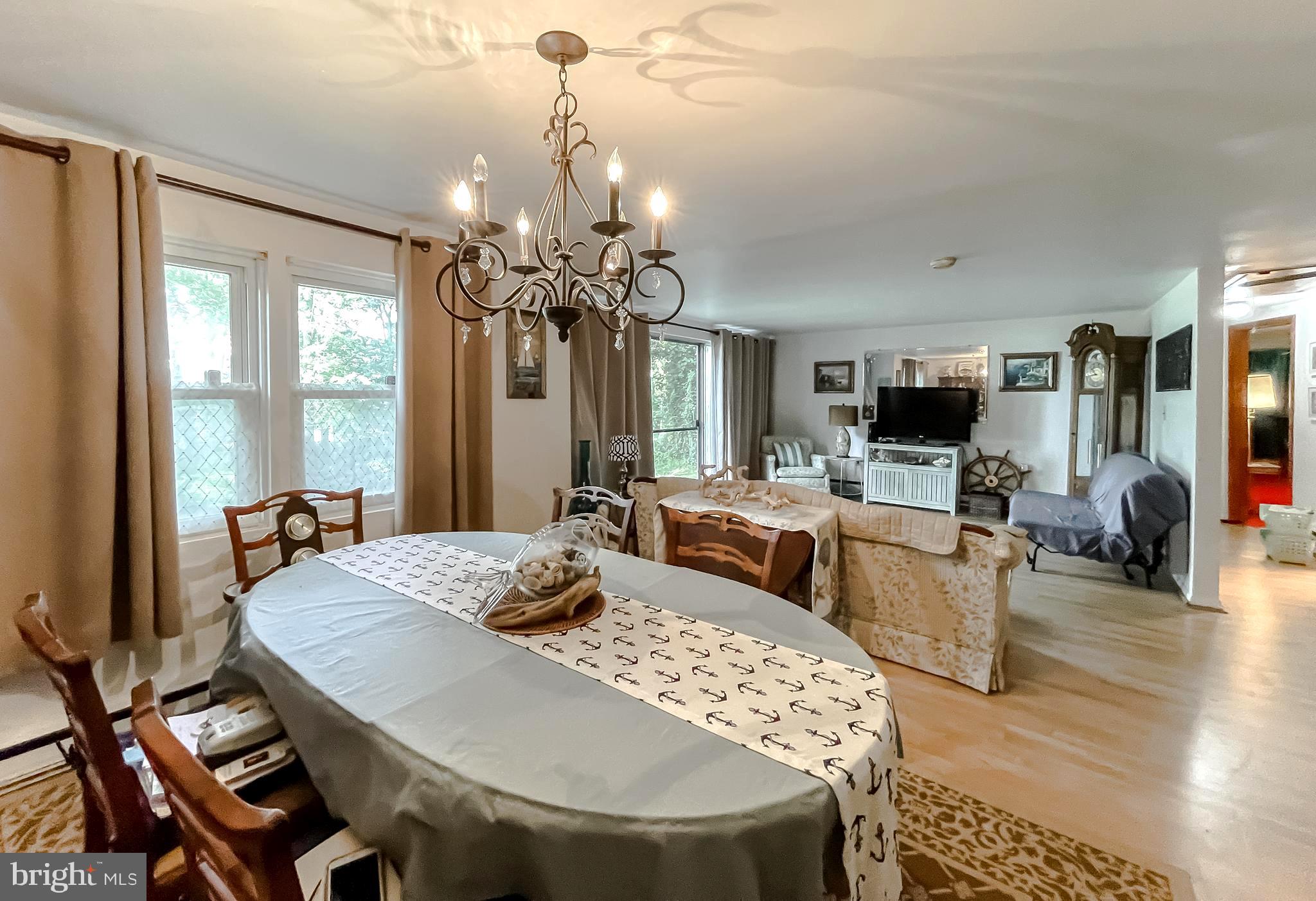 ROUSBY HALL WOODS - Residential